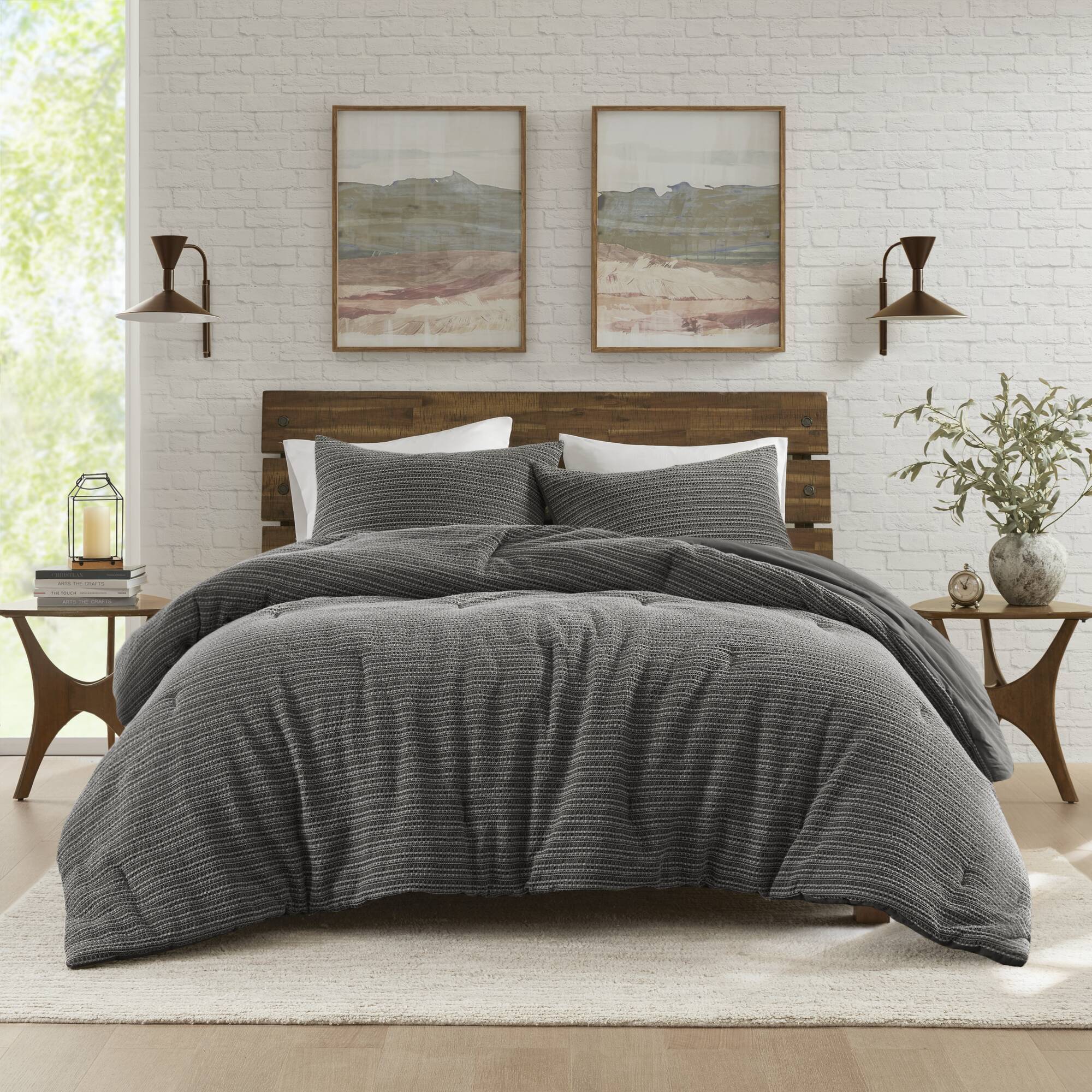 Lyon - 3 Piece King/California King Waffle Washed Comforter Set - Charcoal