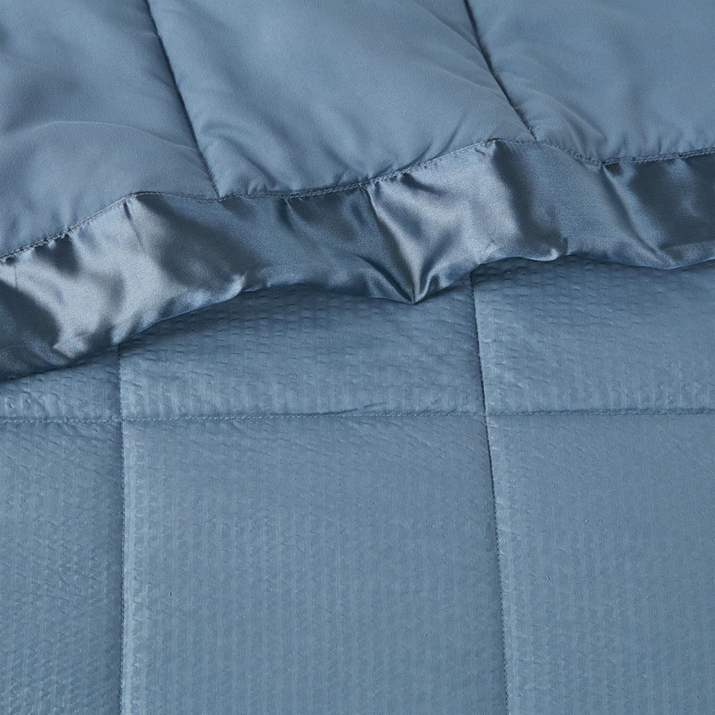 Cambria - King Premium Oversized Hypoallergenic Down Alternative Blanket With 3M Moisture Treatment - Slate Blue