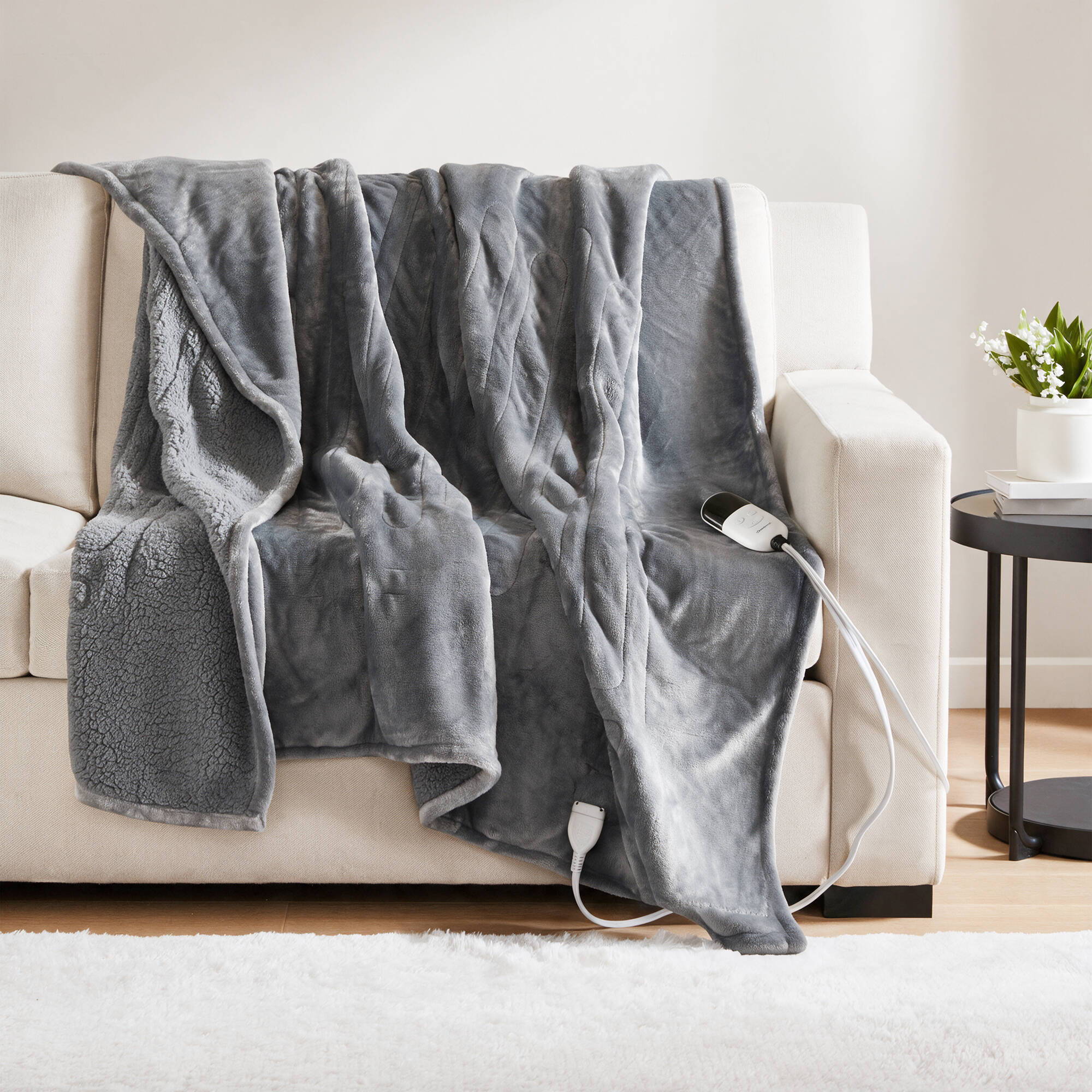 Heated Microlight to Berber - Throw - Gray