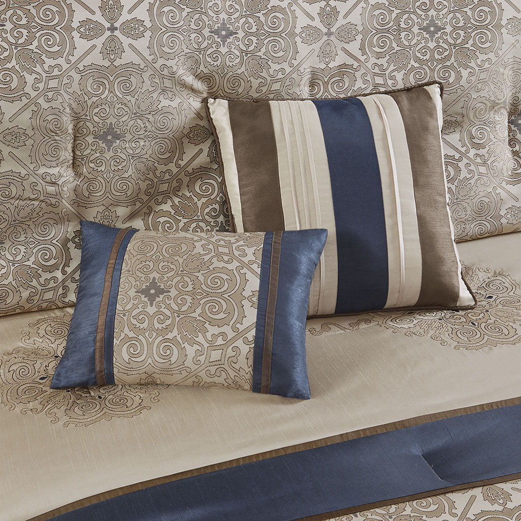 Delaney - Queen 24 Piece Room In A Bag - Navy