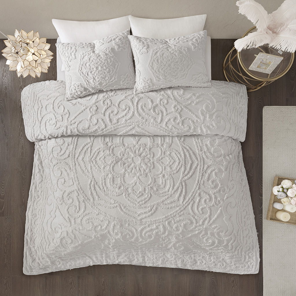 Laetitia - King 3 Piece Tufted Medallion Comforter Set - Gray