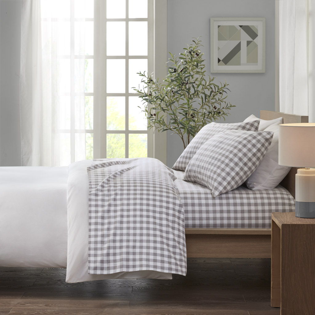 Cozy Flannel - 4 Piece Full Printed Sheet Set - Gray Herringbone Check