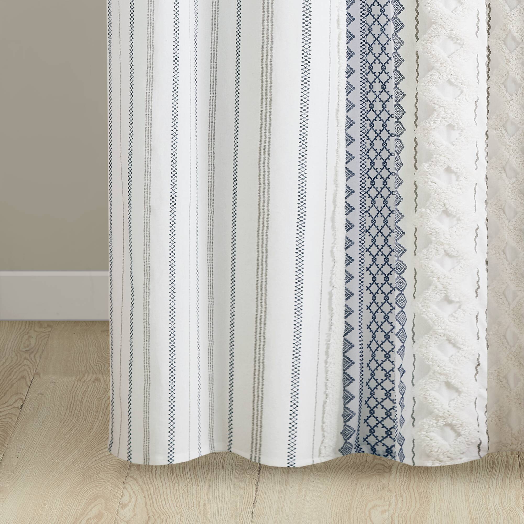 Imani - Cotton Printed Shower Curtain With Chenille - White / Navy