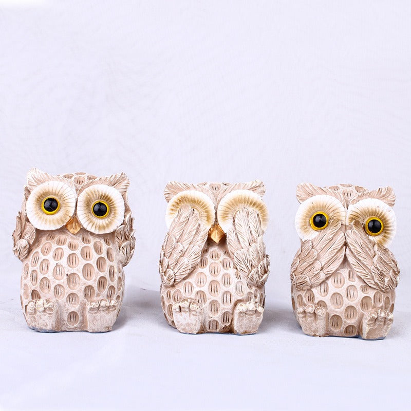 Resin Crafts European Style Cute and Cute Owl Wine Cabinet, Living Room, Office Table, Home Decoration