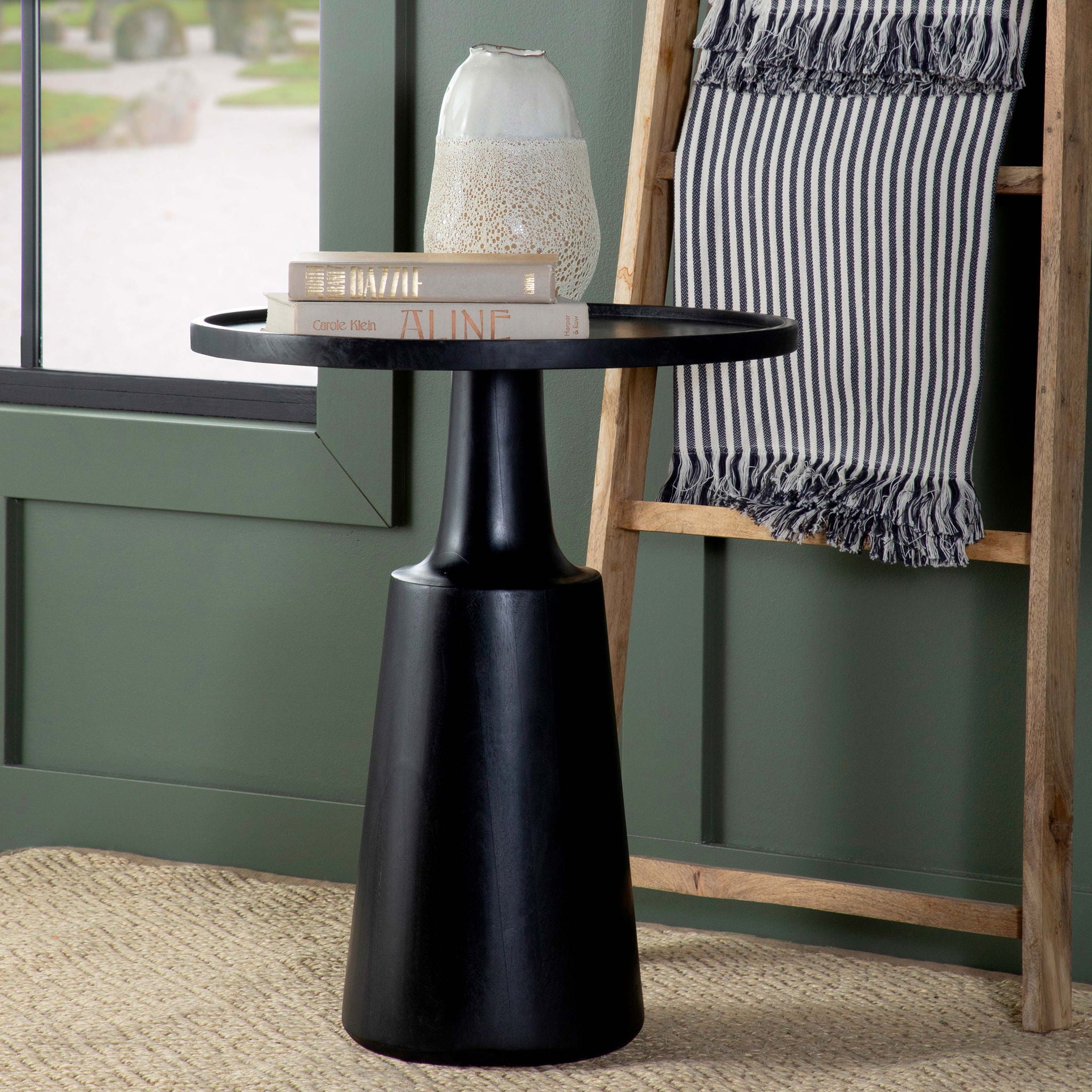 Pedestal Accent Table With Round Lipped Top