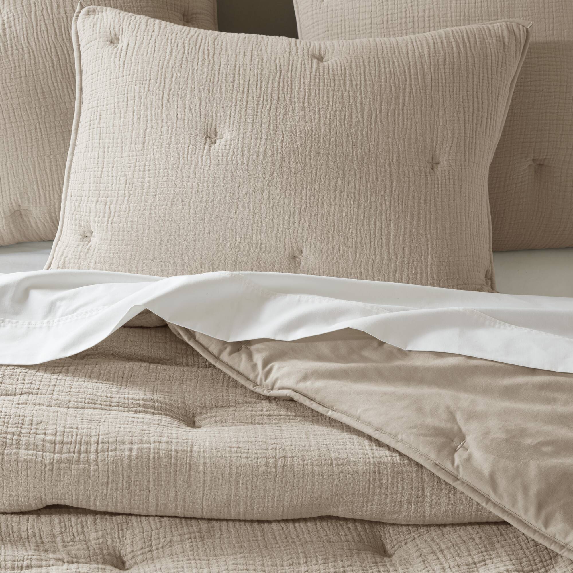 Breeze - King Cotton Gauze Embroidered Quilt Set - Taupe