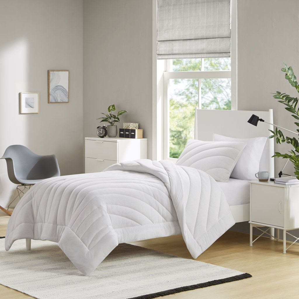 Juniper - Poly Jersey Puffy Queen Comforter Set - White
