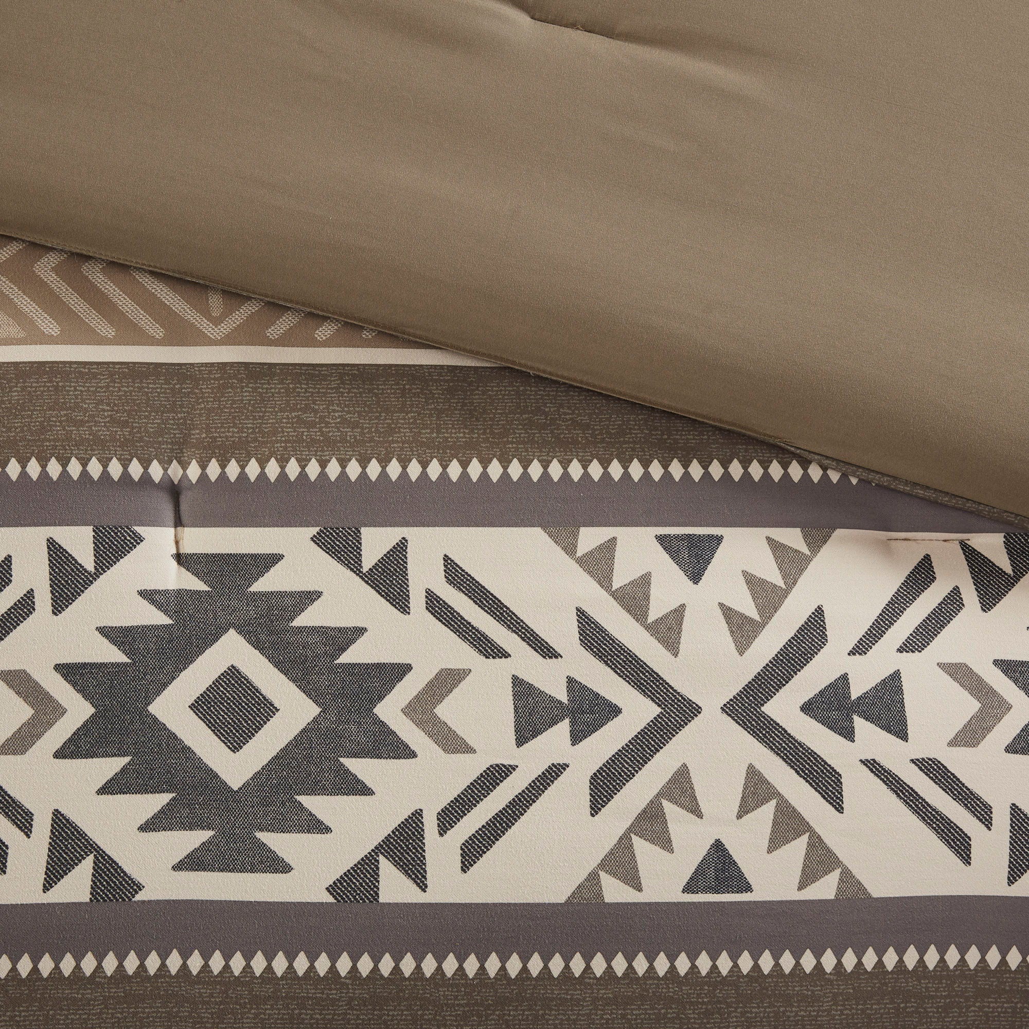 Mariposa - 5 Piece Full/Queen Stripe Herringbone Comforter Set With Throw Pillows - Brown