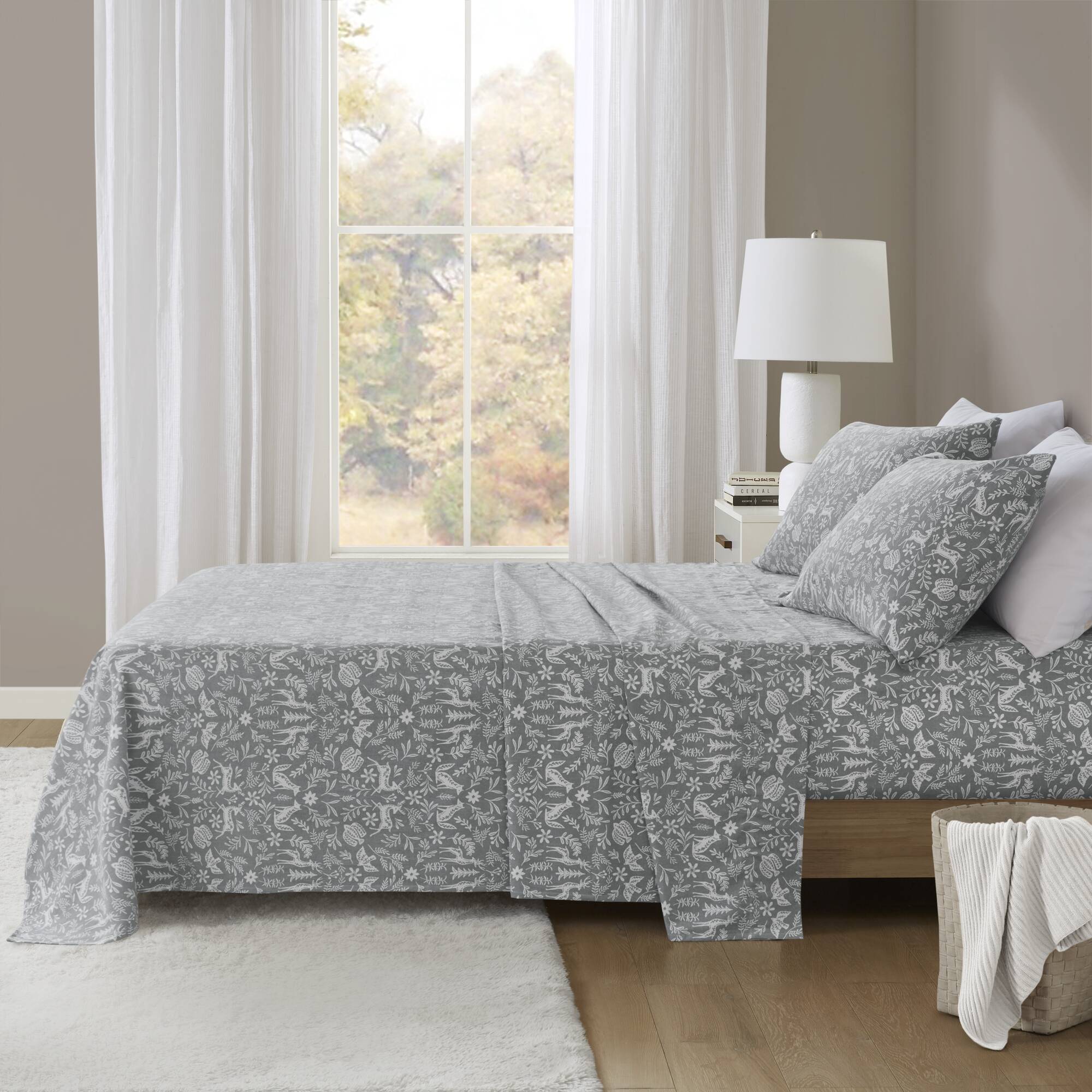 Cozy Cotton Flannel - California King Printed Sheet Set - Sage Winter Fauna