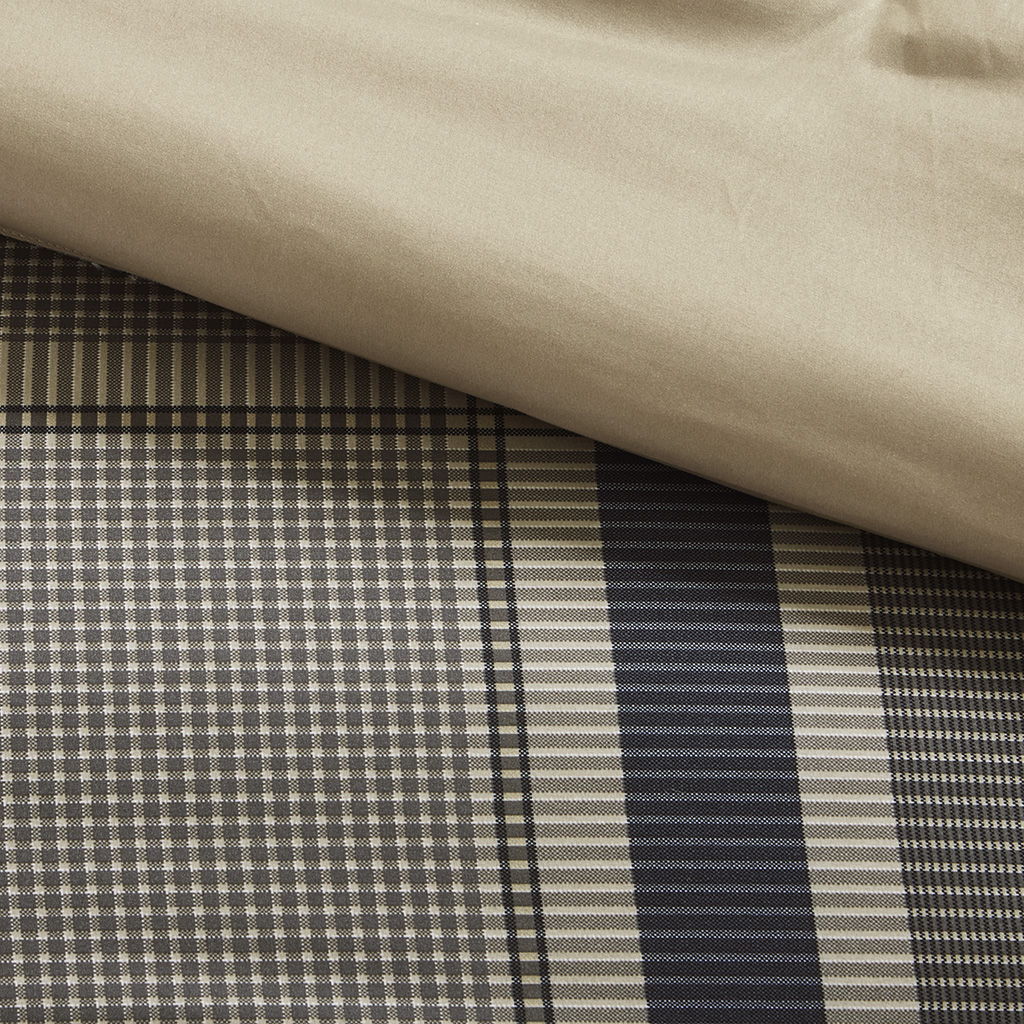 Robbie - Twin Long Comforter And Sheet Set - Navy Multi