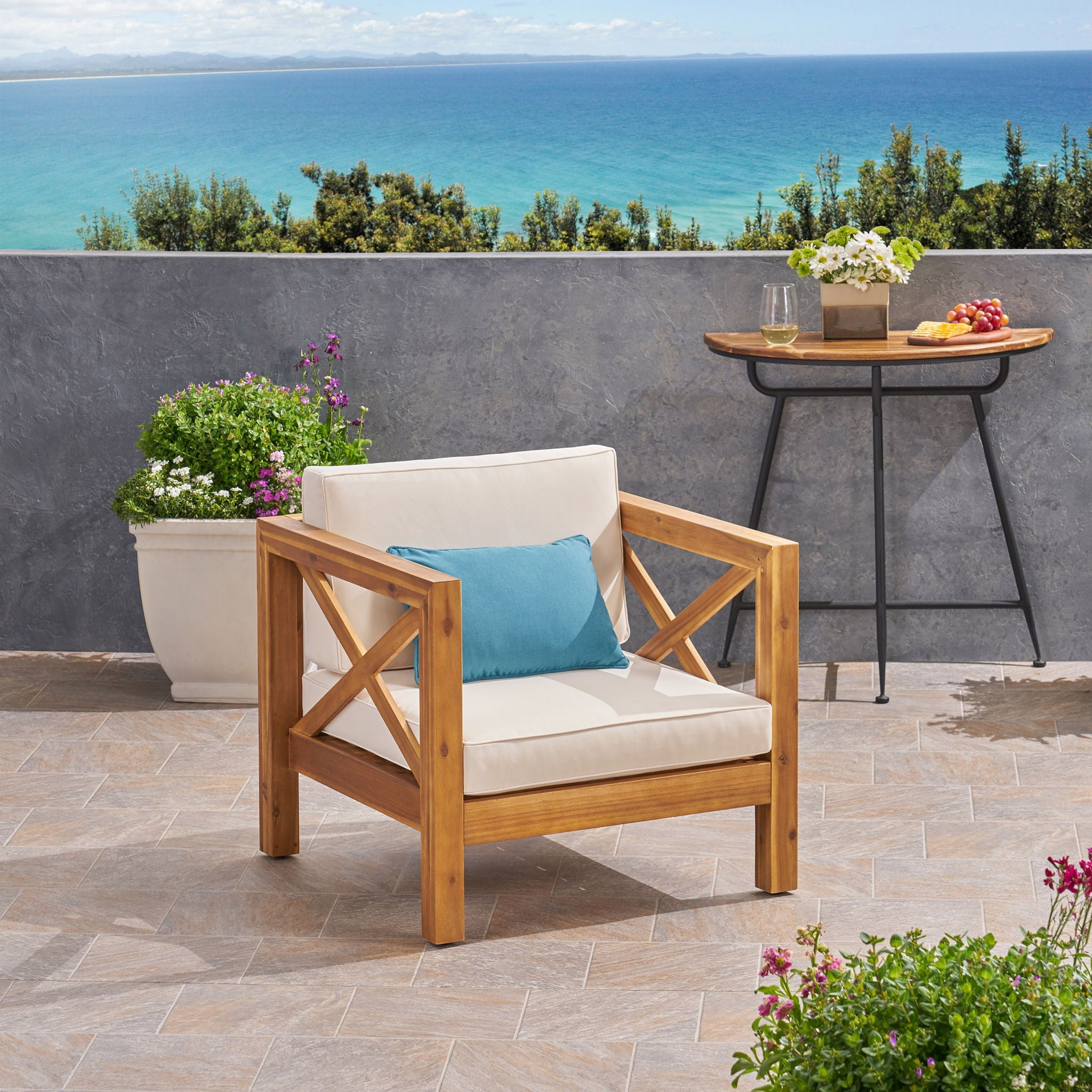 Brava - Mid - Century Modern Club Chair With Water Resistant Cushions