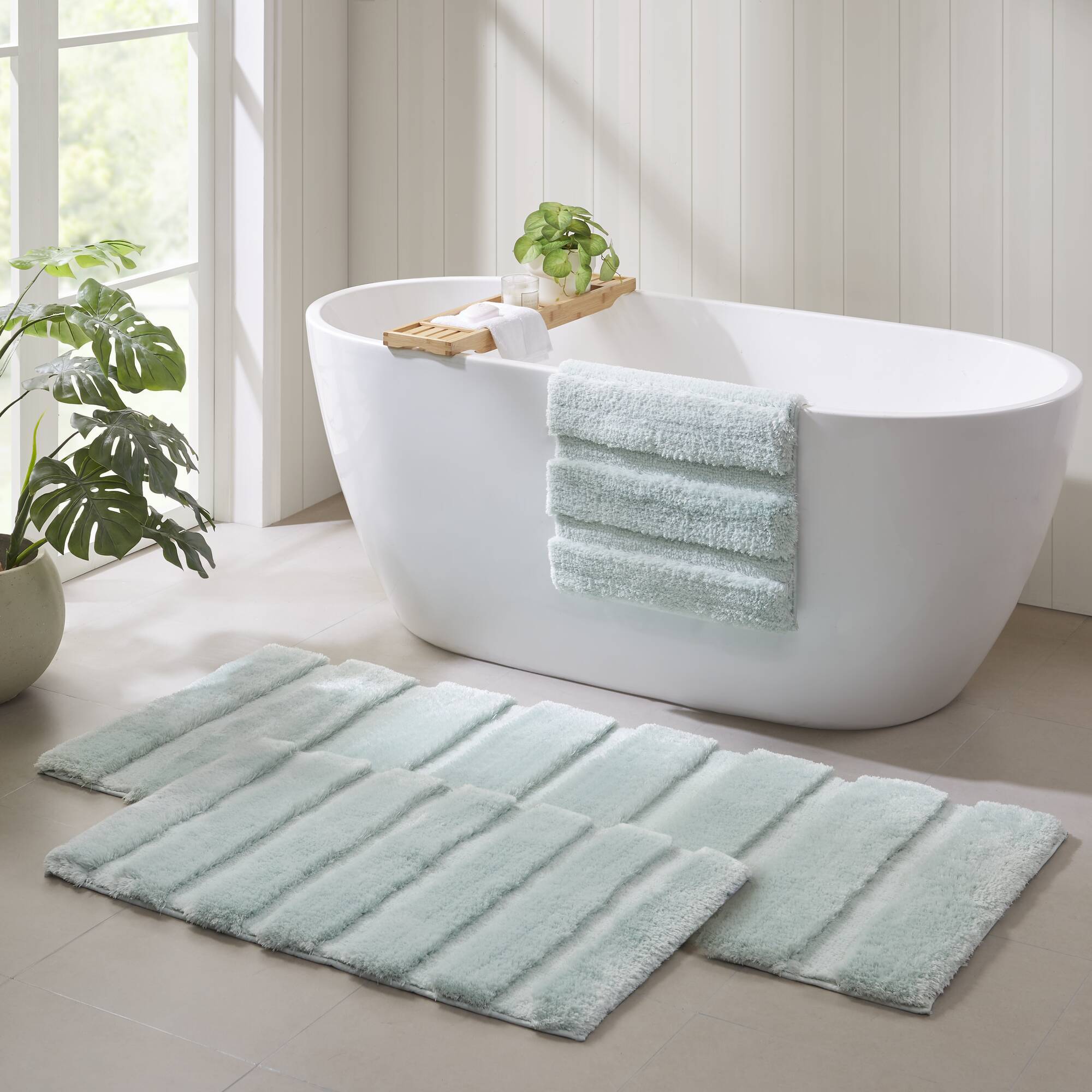 Tufted Pearl Channel - 21" x 34" Rug - Seafoam