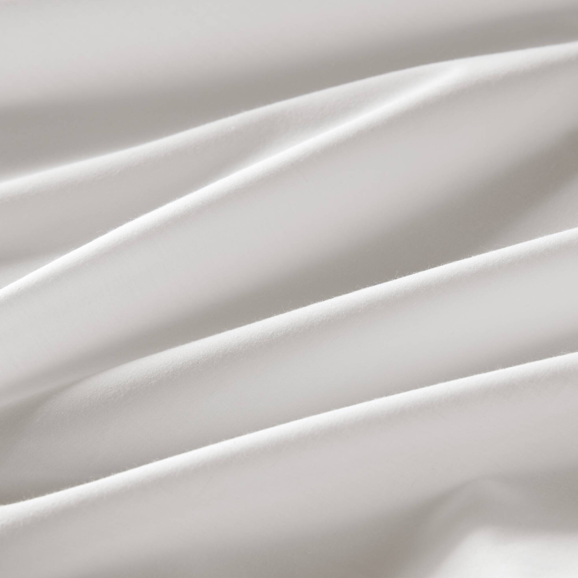Percale Weave - Queen Premium Cotton Rich Sheet Set - Bright White