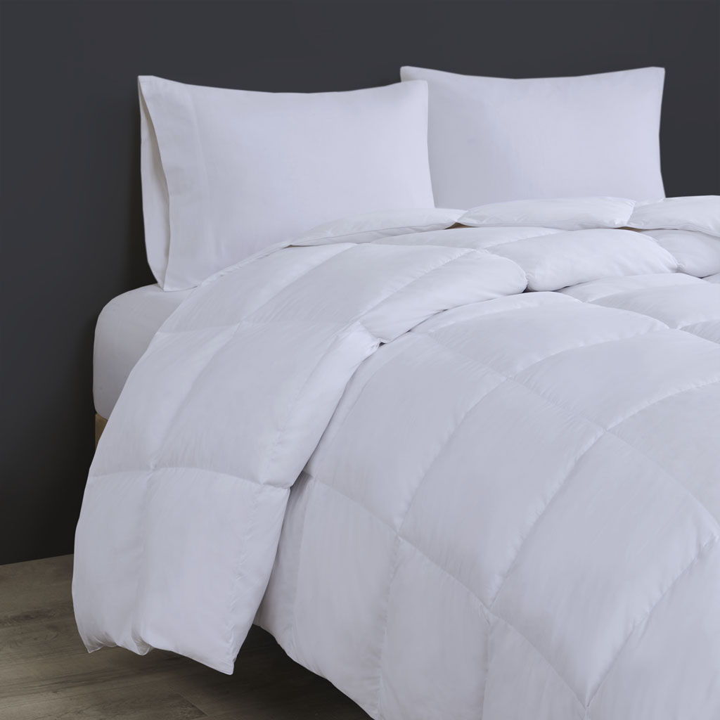 Heavy Warmth - King Oversize Comforter - White