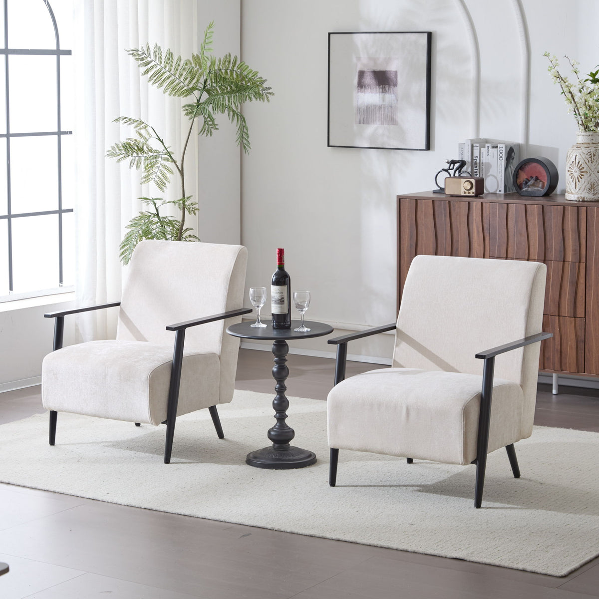 Modern Lounge Chair With Upholstery