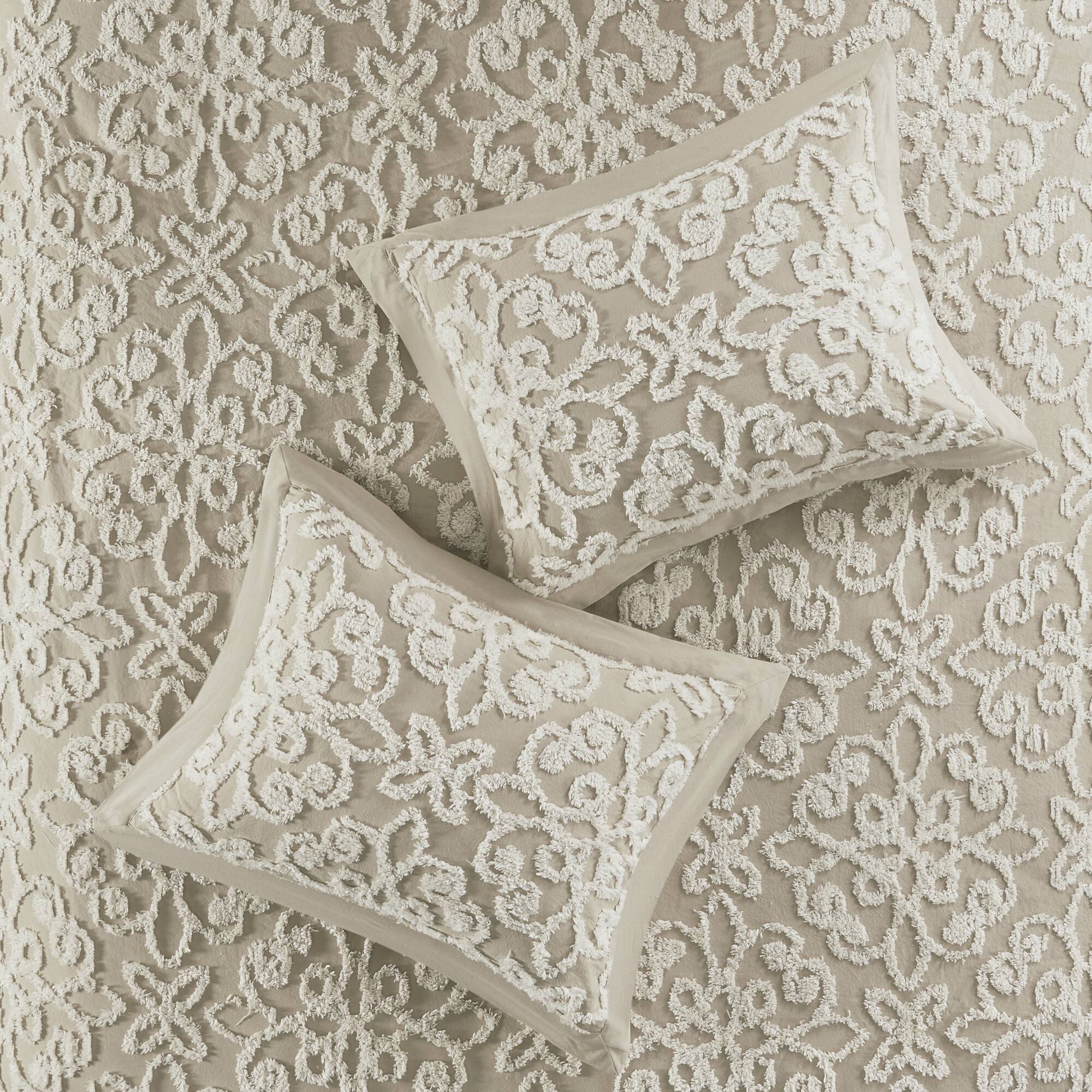 Sabrina - King 3 Piece Tufted Bedspread Set - Taupe