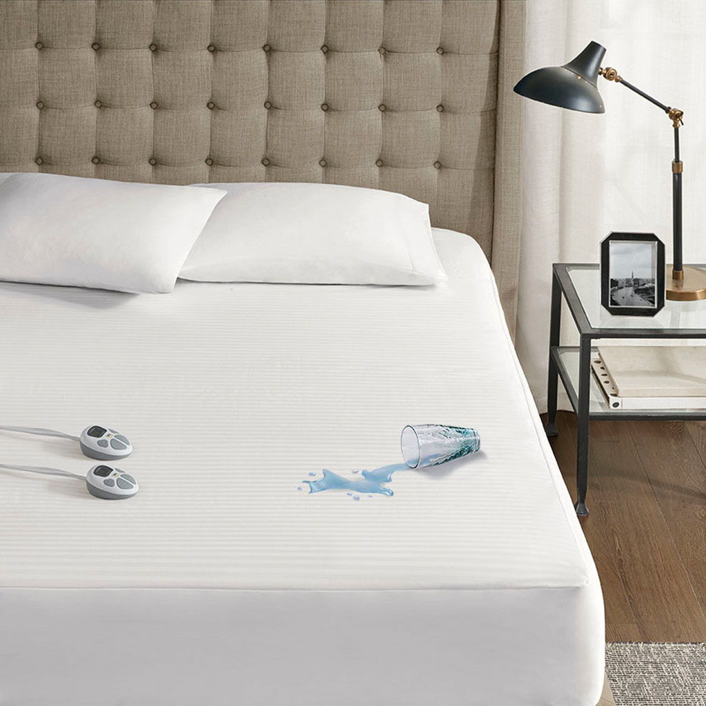 Twin Waterproof Heated Mattress Pad - White