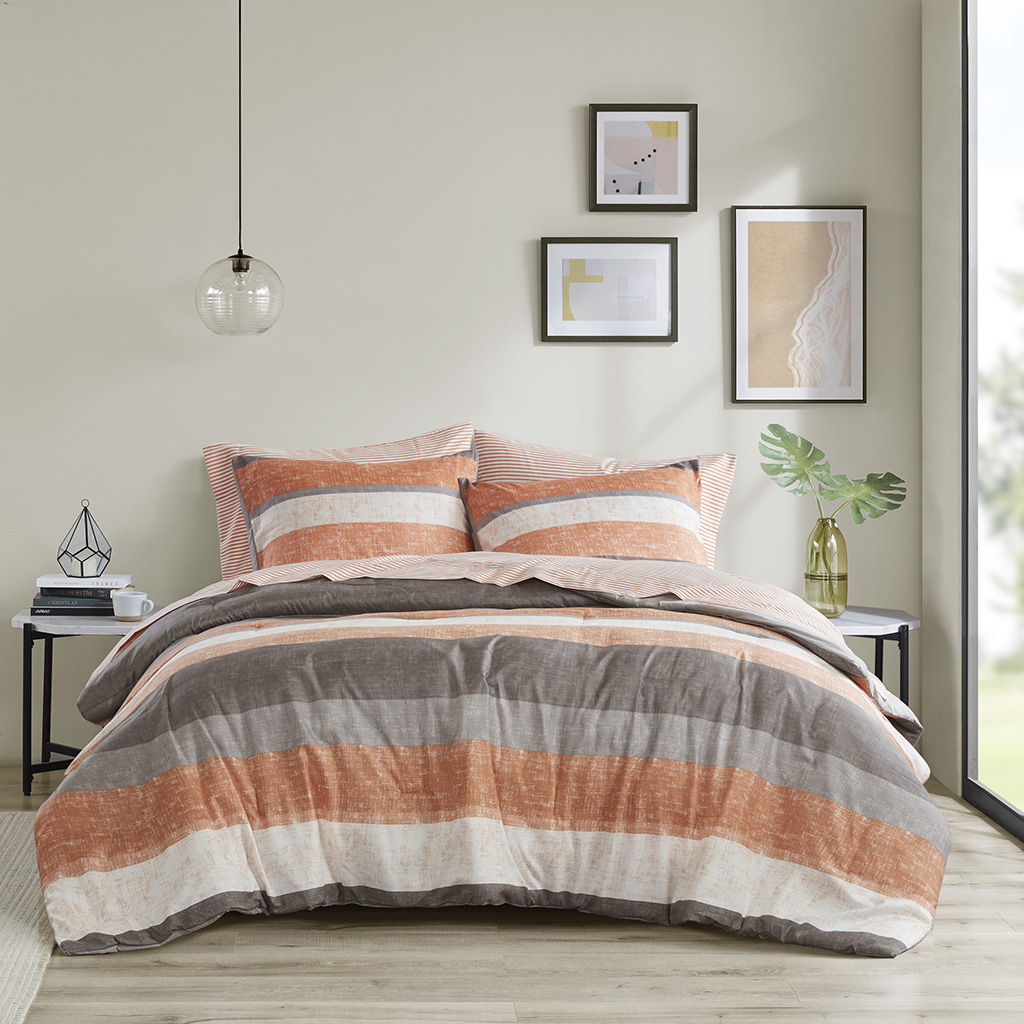 Jaxon - 7 Piece California King Stripe Comforter Set With Bed Sheets - Coral / Gray