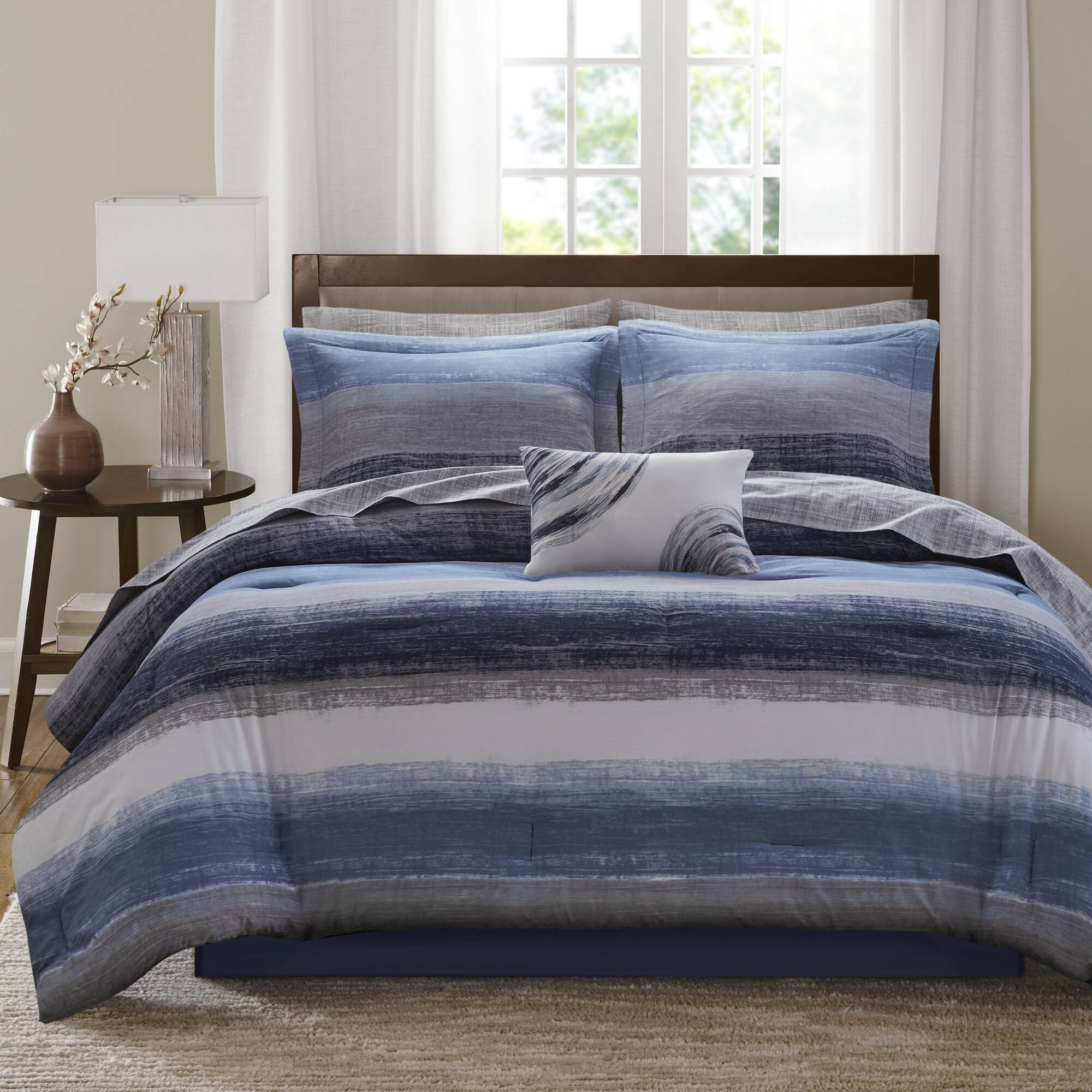 Saben - King 9 Piece Comforter Set With Bed Sheets - Navy