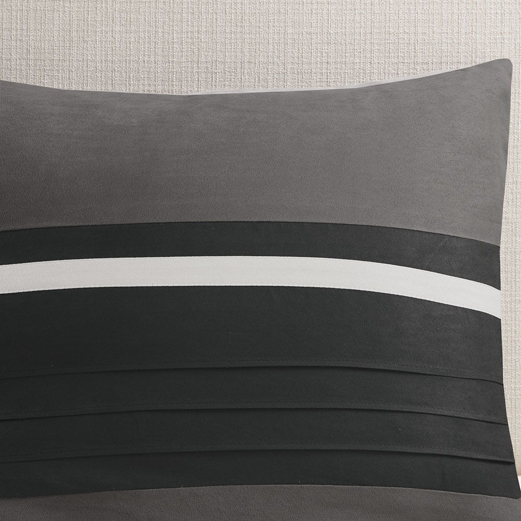 Palmer - California King Piece Comforter (Set of 7) - Black