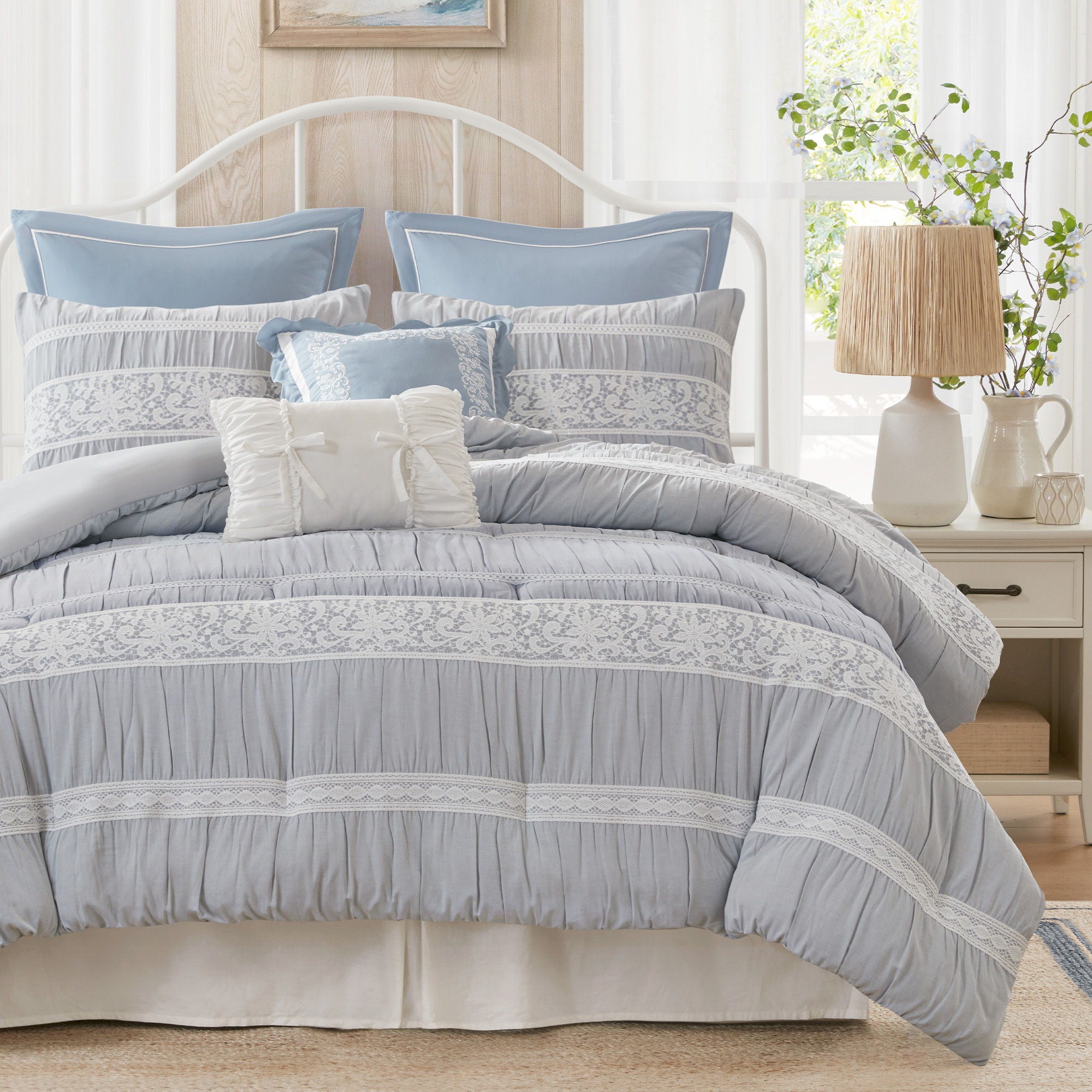 Perryn - King Comforter Set - Blue