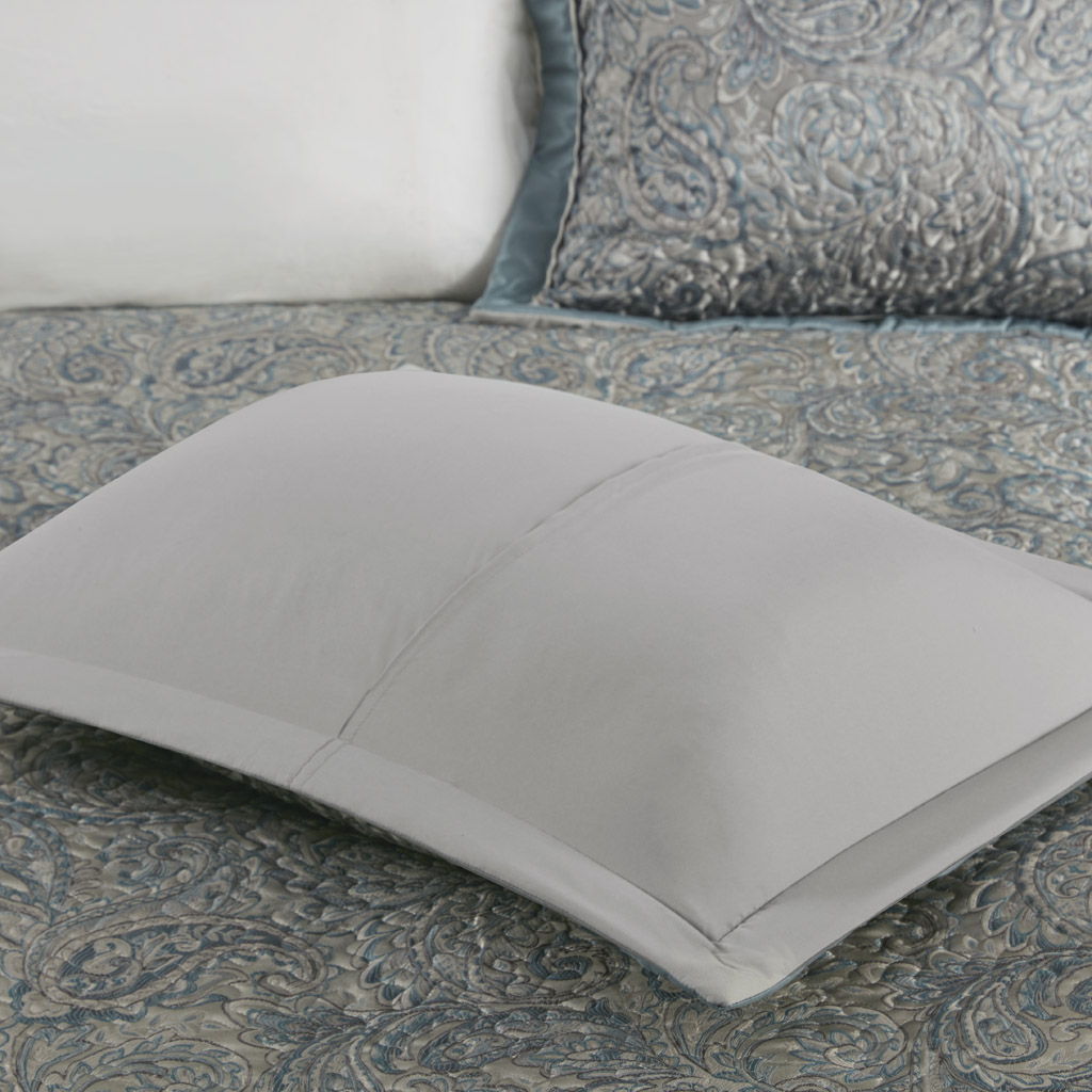 Aubrey - 5 Piece Jacquard Bedspread Set With Throw Pillows - Teal