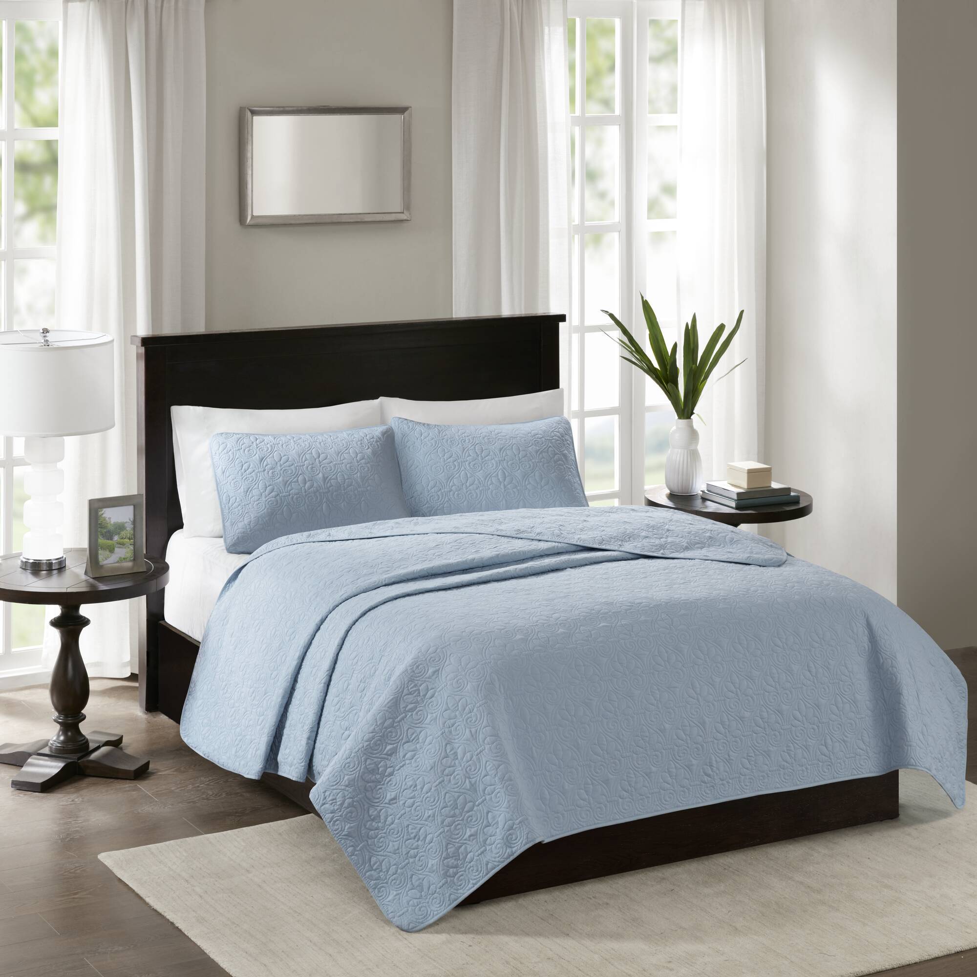 Quebec - Twin Reversible Coverlet Set - Blue