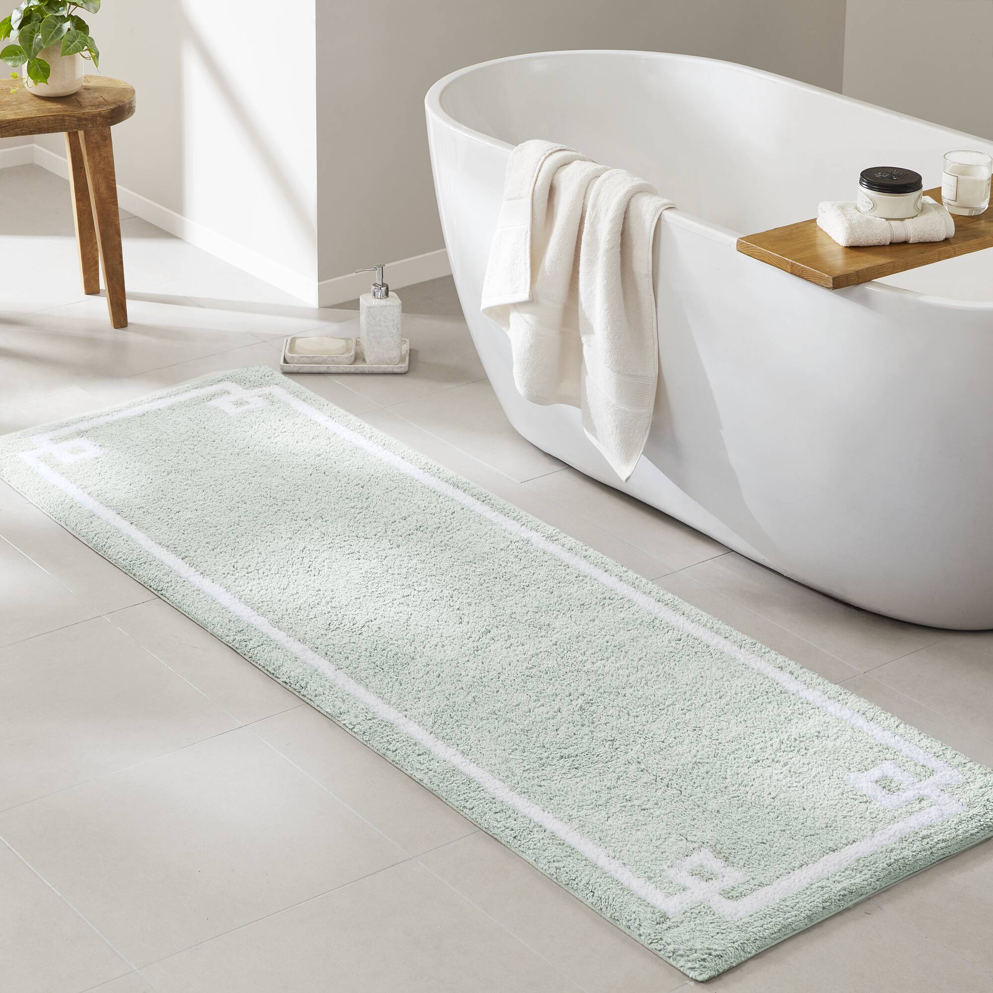 Evan - 20" x 30" Tufted Bath Rug - Seafoam