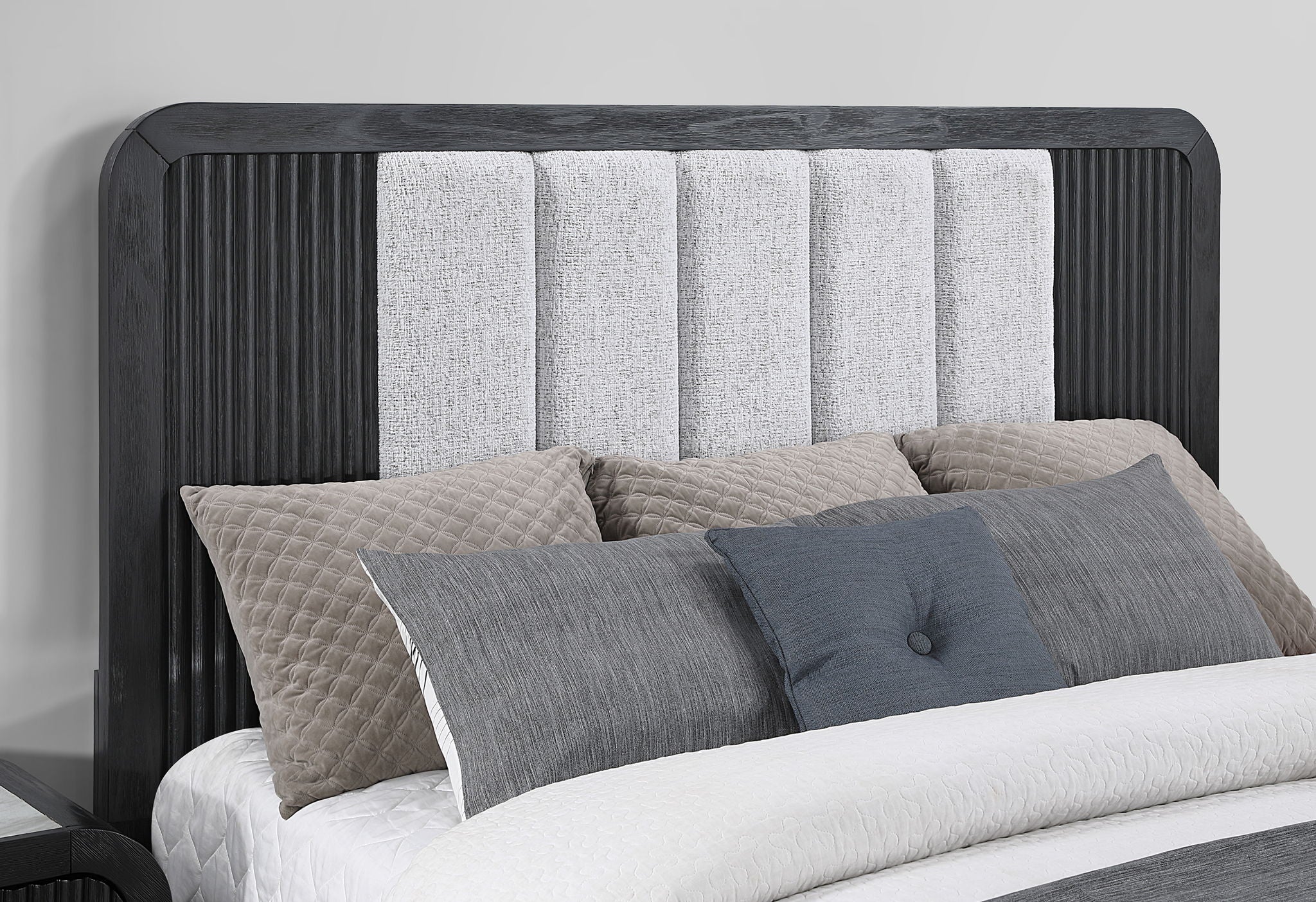 Beckett - Queen Bed Headboard - Black / White