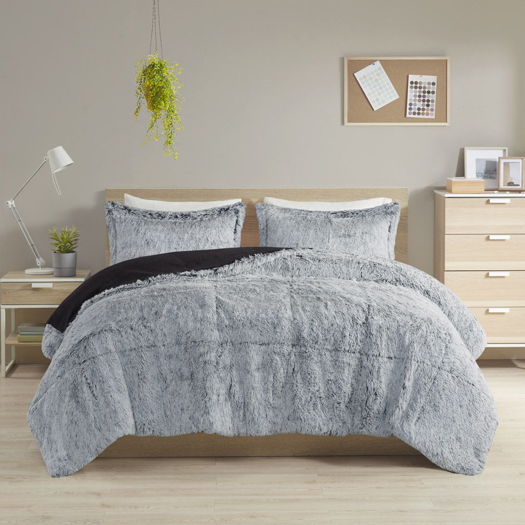 Malea - Shaggy Long Fur King Comforter Mini Set - Black / Light Blue