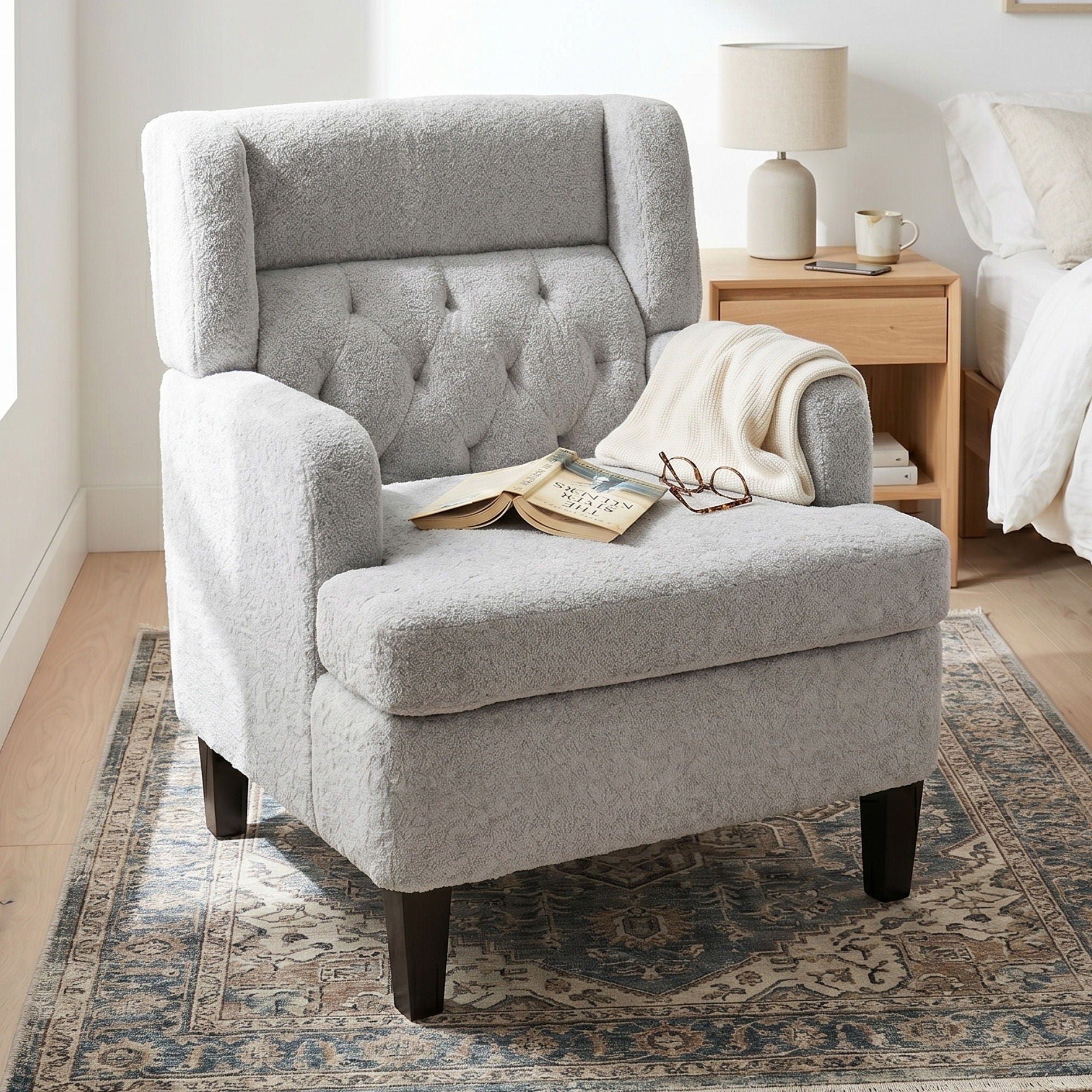 Modern Tufted Upholstered Accent Chair For Living Room