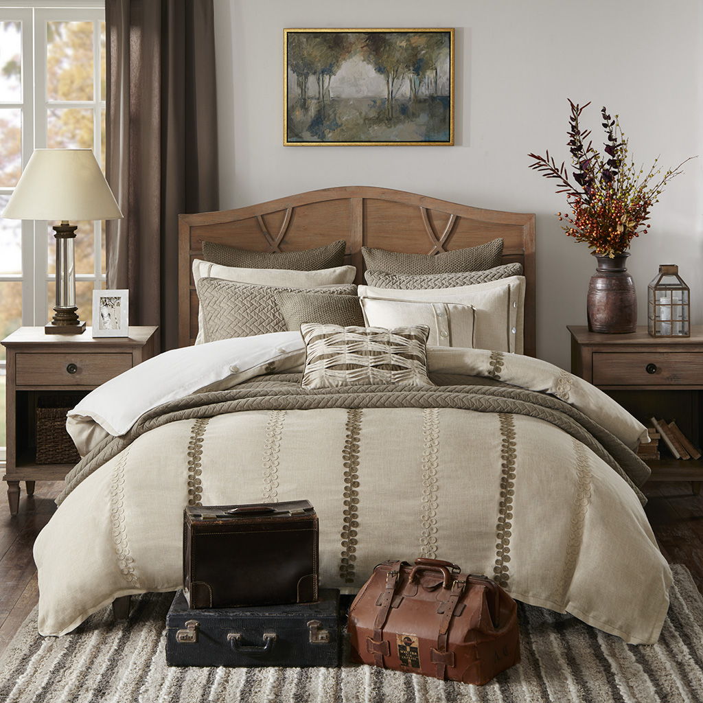 Chateau - King Comforter Set - Linen