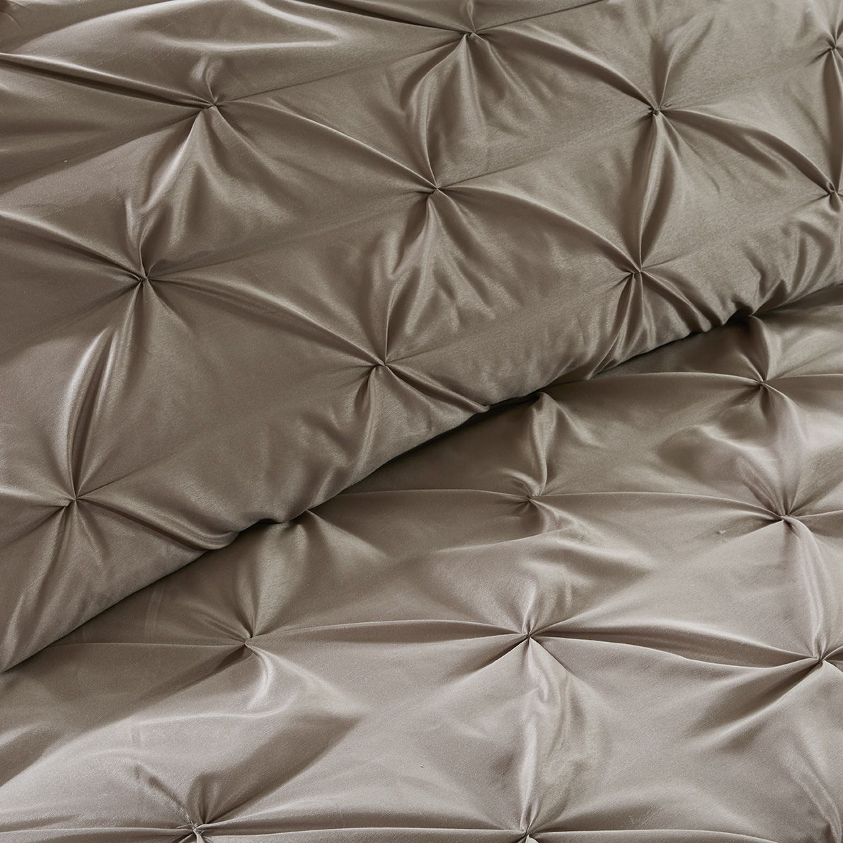 Joella - King 24 Piece Room In A Bag - Taupe