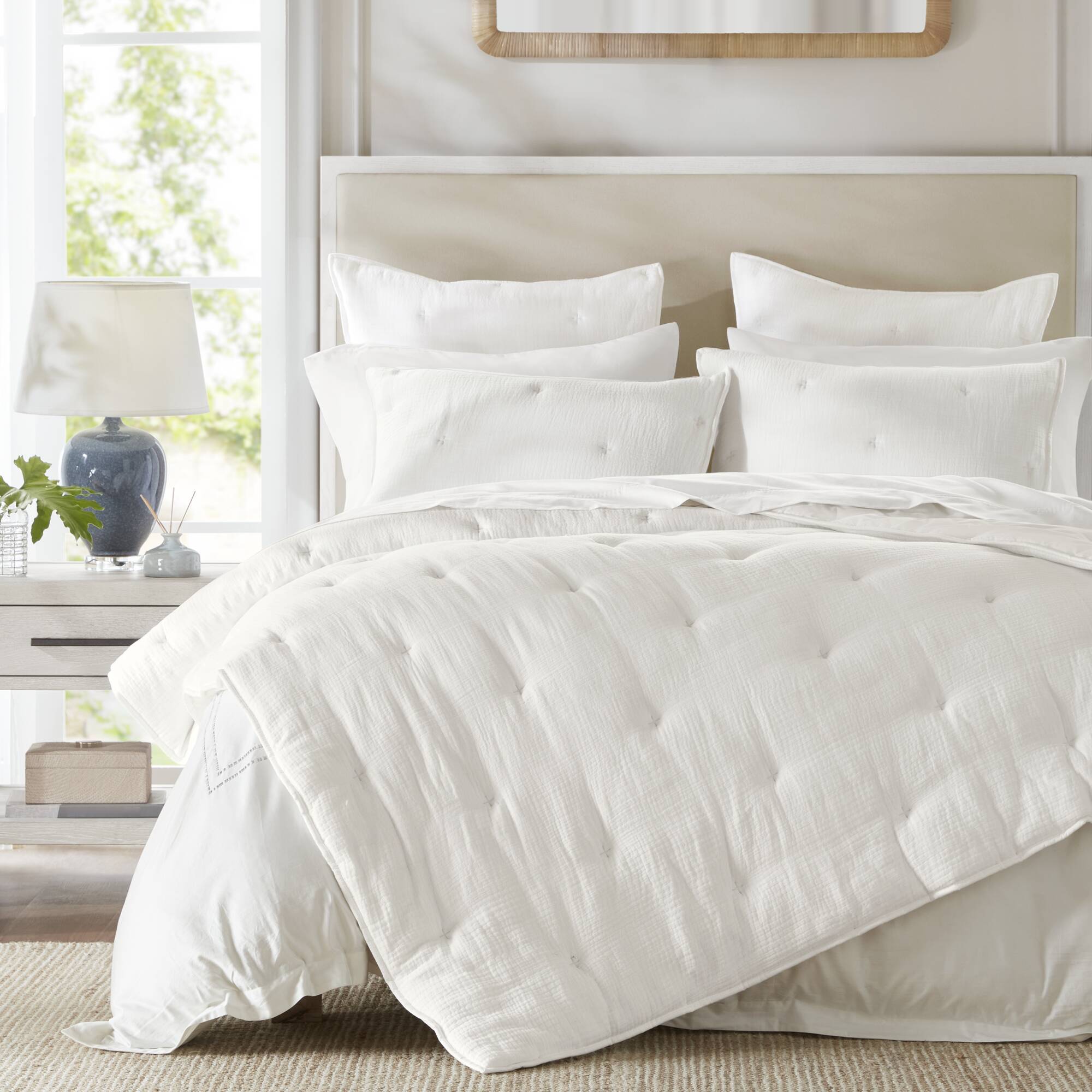 Breeze - King Cotton Gauze Embroidered Quilt Set - White