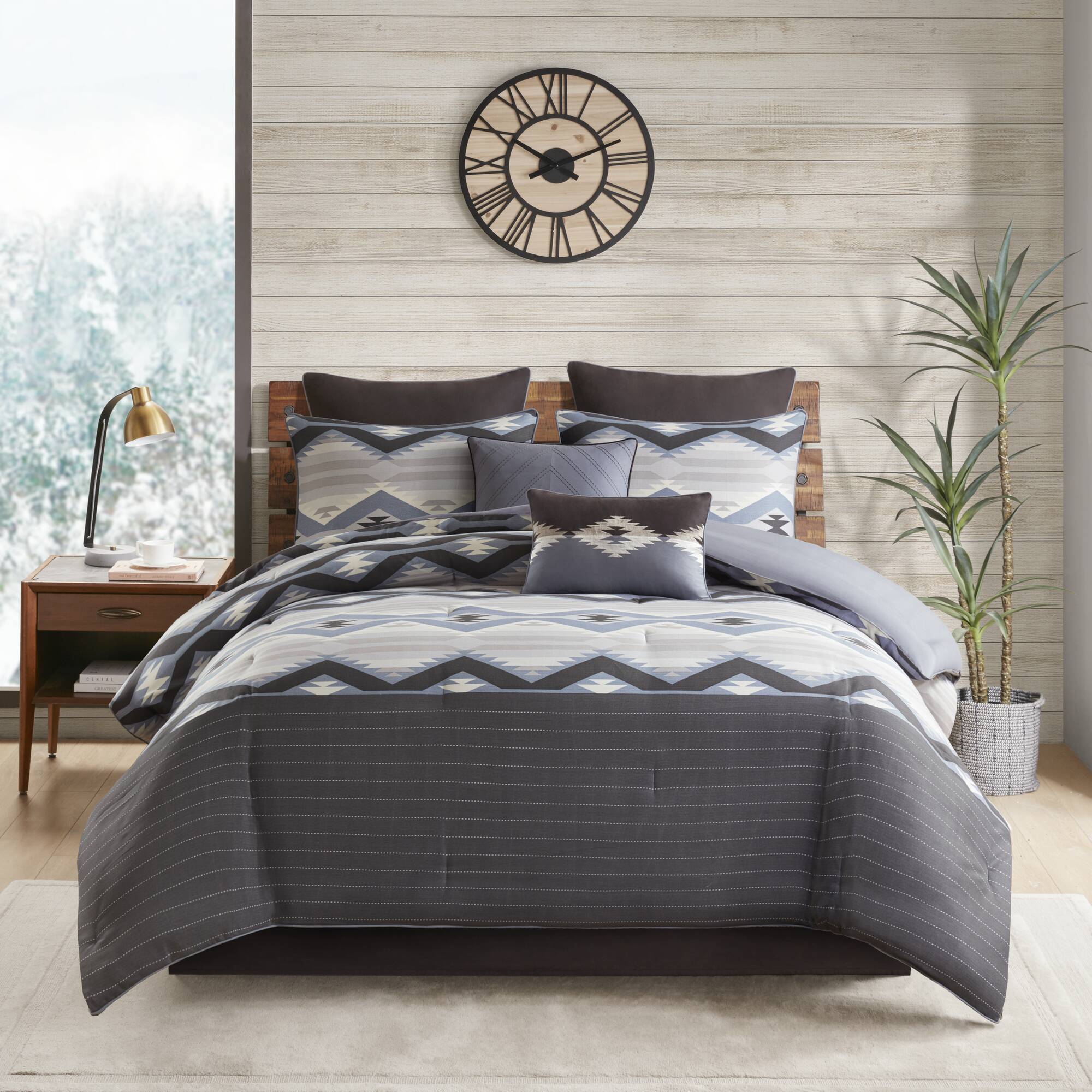Bitter Creek - Queen Oversized Comforter Set - Blue