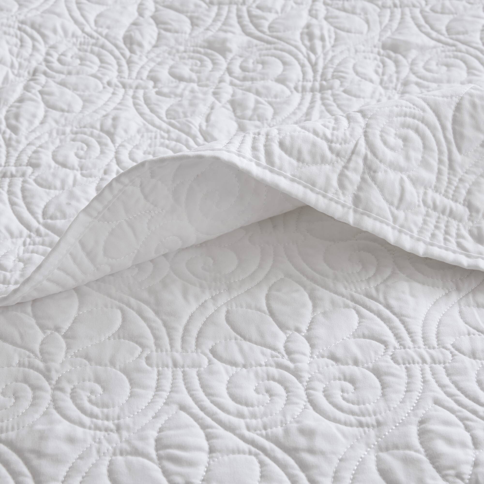 Quebec - King Reversible Bedspread Set - White