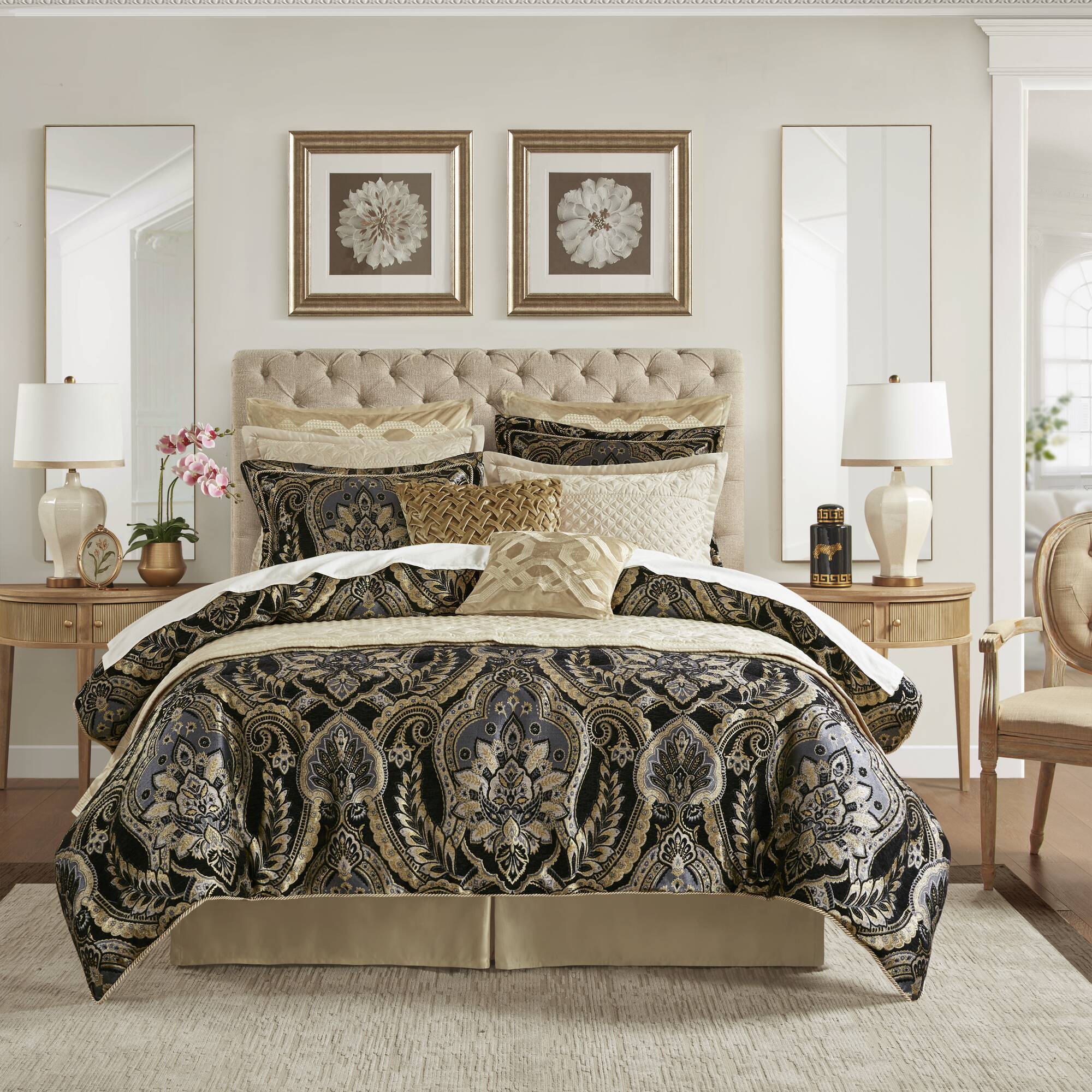 Julius - California King Comforter Set - Black