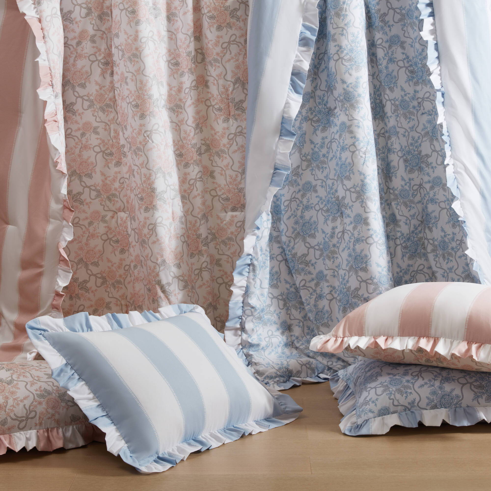 Lara - Queen Comforter Set - Pink