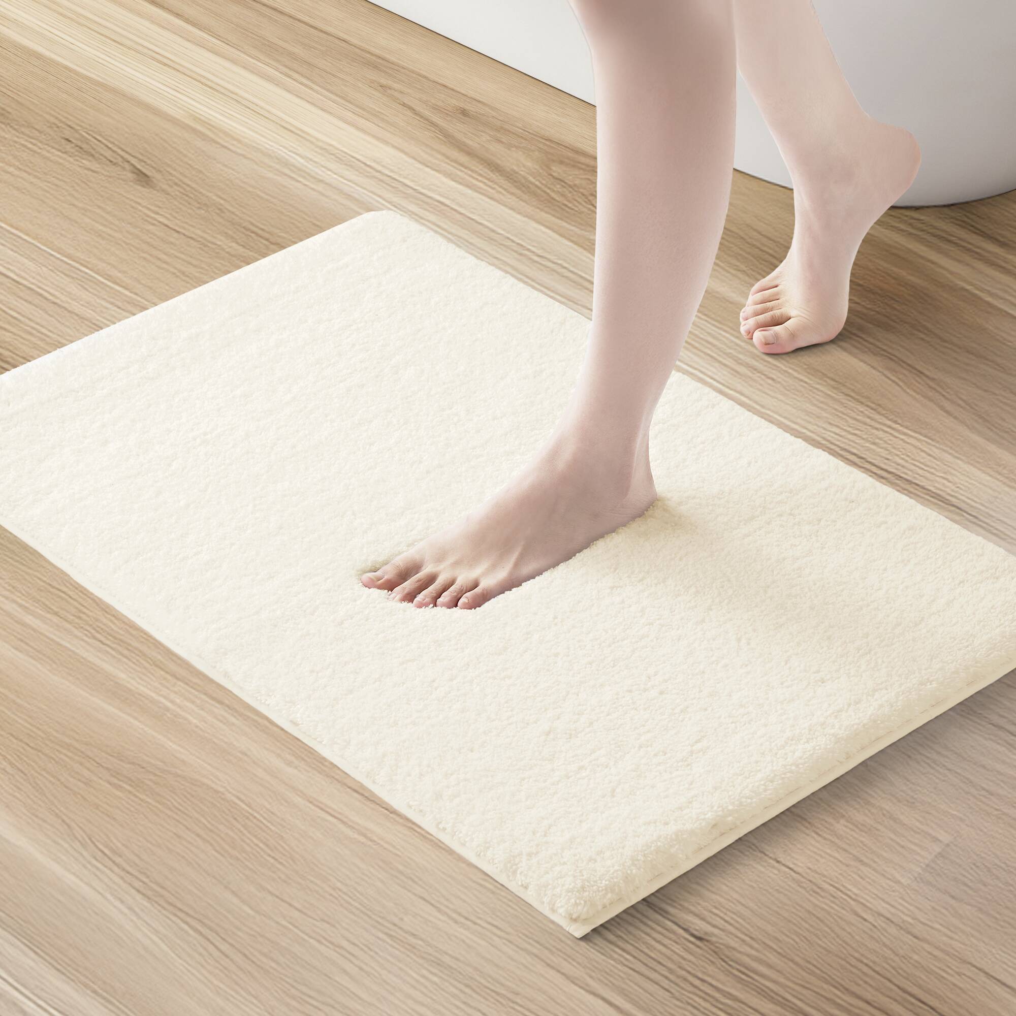 Marshmallow - 24" x 40" Bath Rug - Ivory
