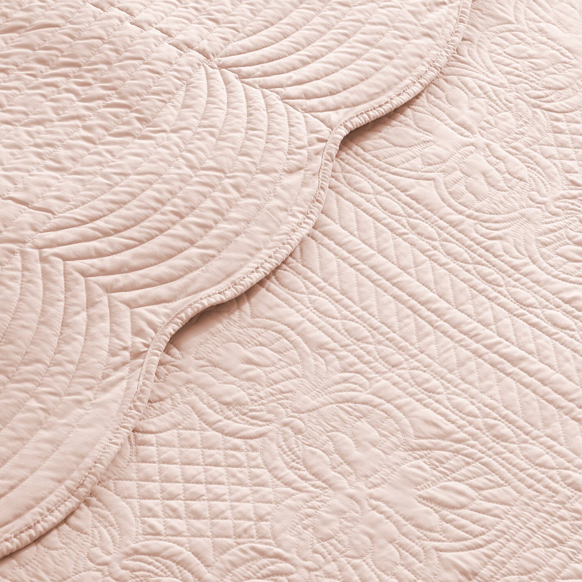 Tuscany - 3 Piece Reversible Scalloped Edge Coverlet Set - Blush