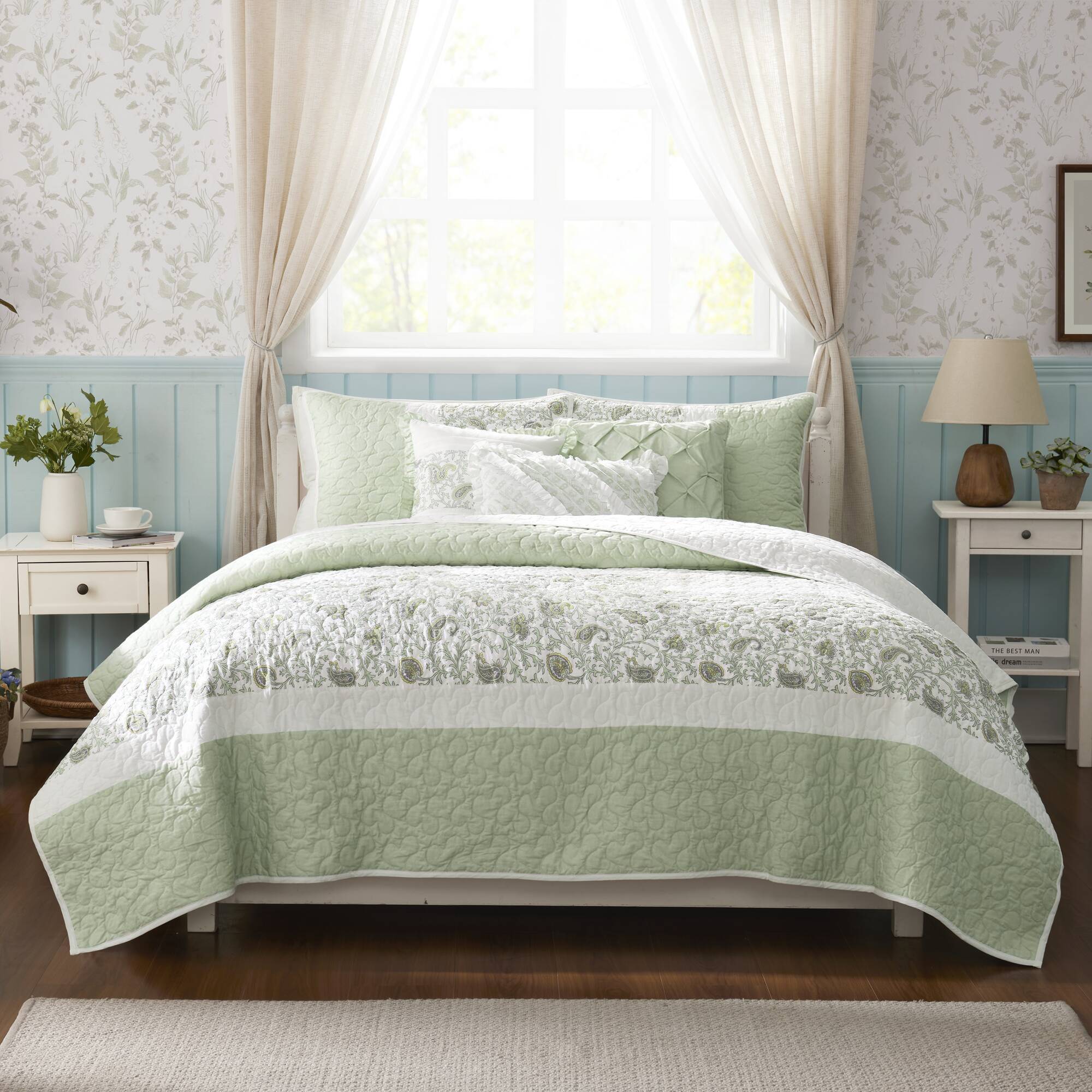 Dawn - 6 Piece Full/Queen Percale Quilt Set With Throw Pillows - Sage Green