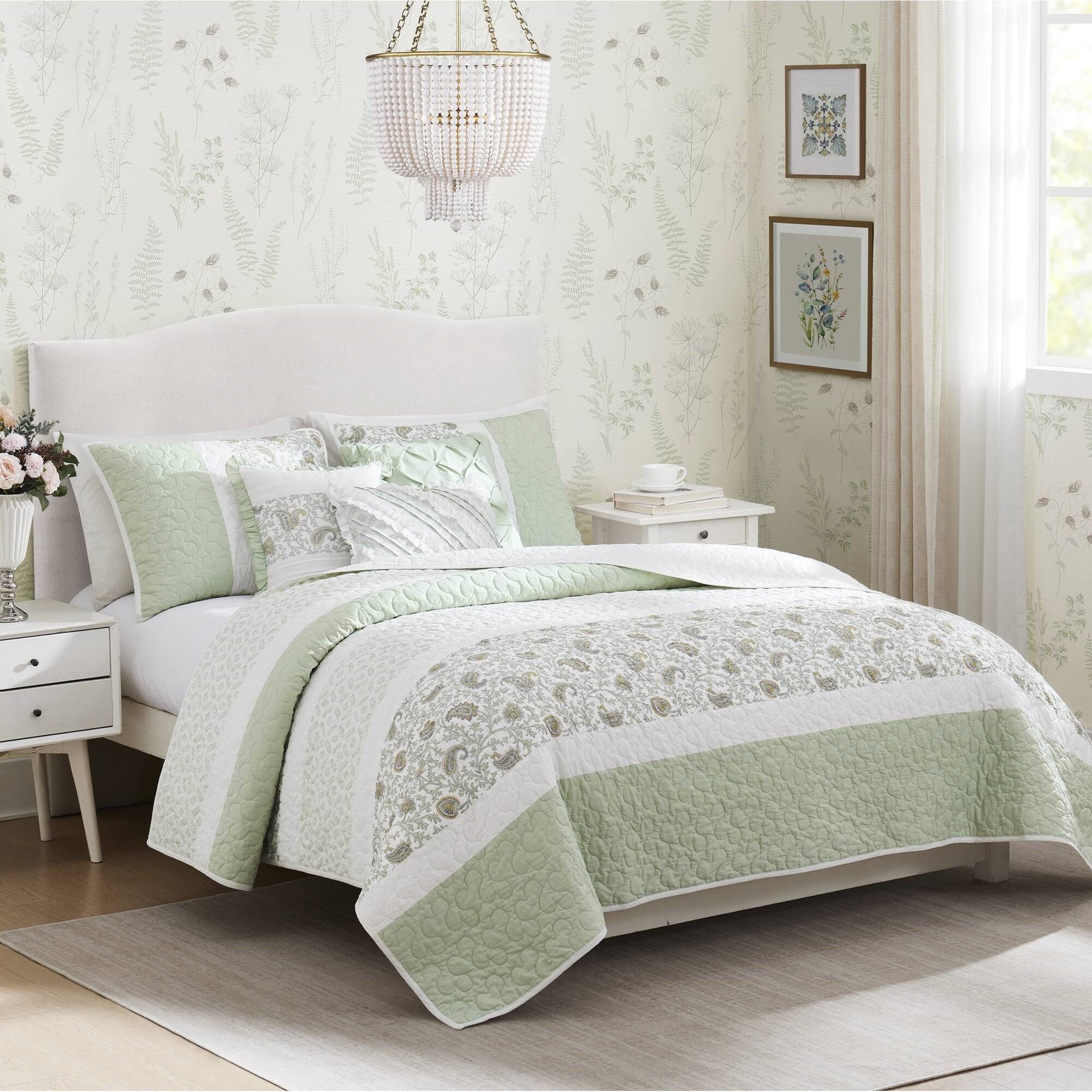 Dawn - 6 Piece Full/Queen Percale Quilt Set With Throw Pillows - Sage Green