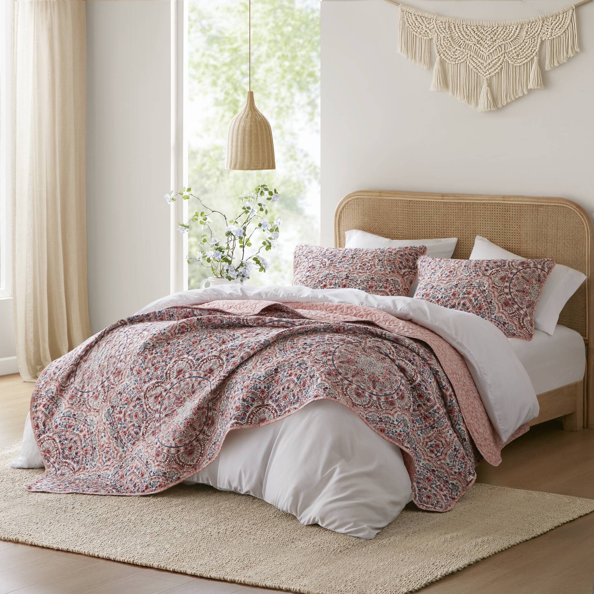 Valerie - Twin Boho Floral Reversible Quilt - Pink