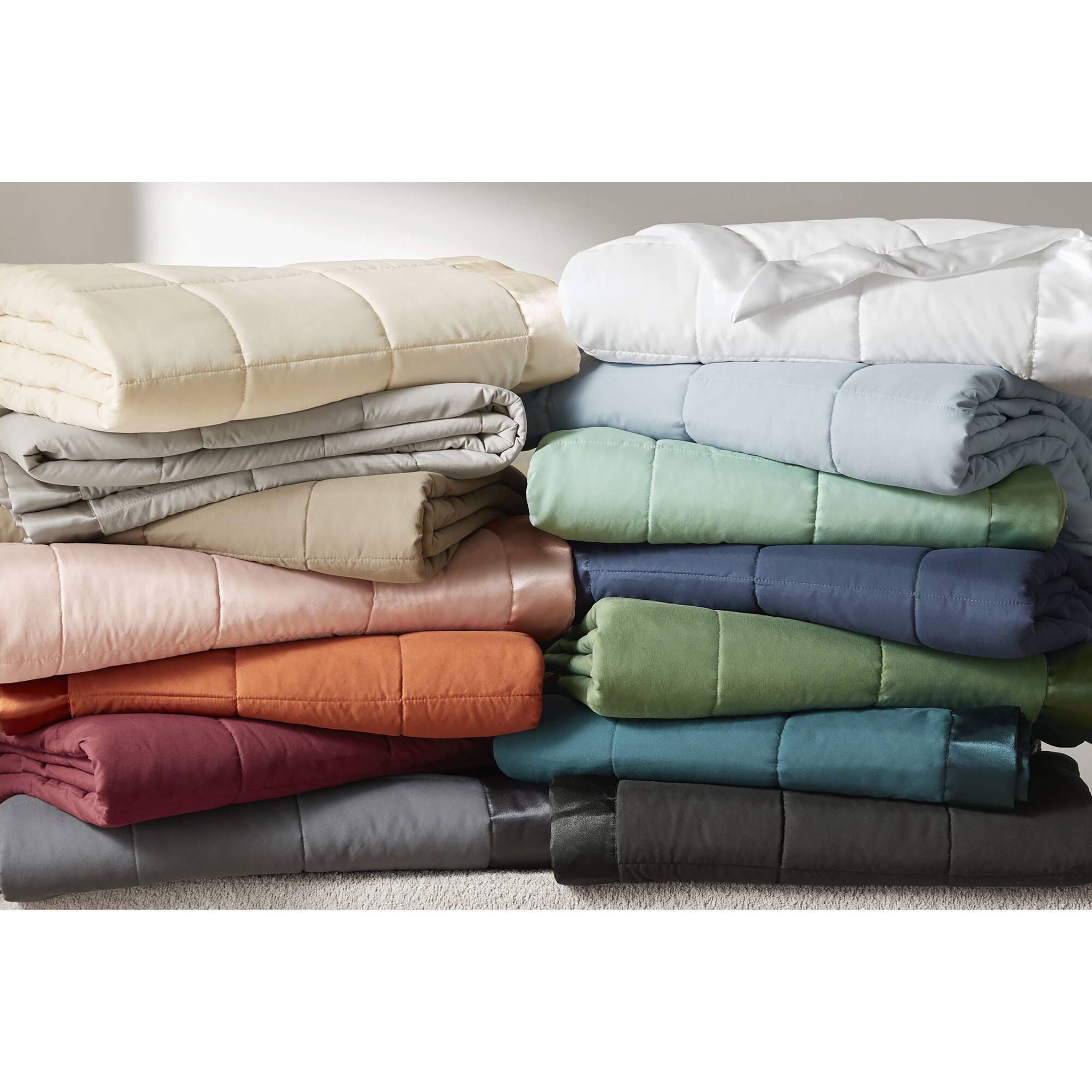 Windom - All Season Hypoallergenic Blanket With 3M Scotchgard - Cream