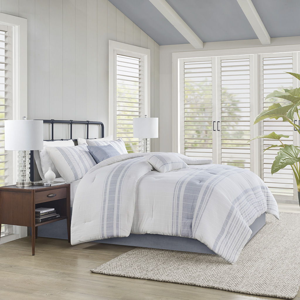 Morgan - 6 Piece California King Jacquard Oversized Comforter Set - White / Blue