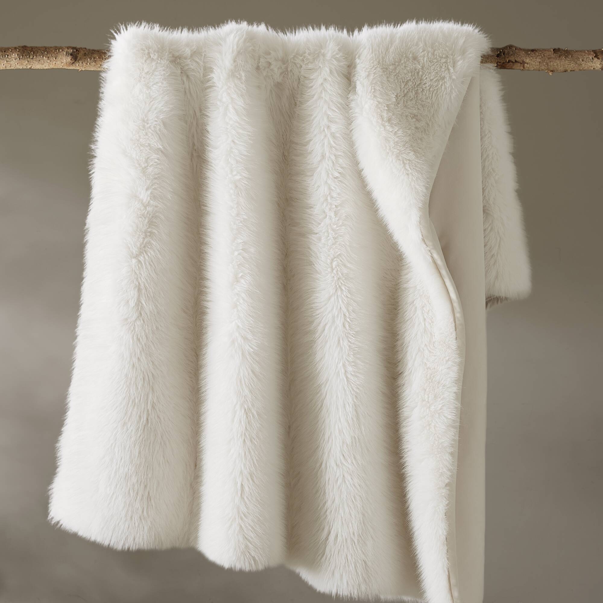 Botswana Animal Print - 60x80" Faux Fur Throw Blanket - Polar Bear