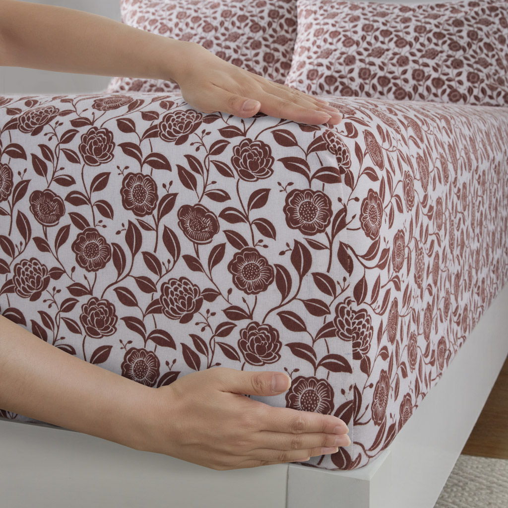 Oversized Flannel - 4 Piece Full Sheet Set - Rust Floral