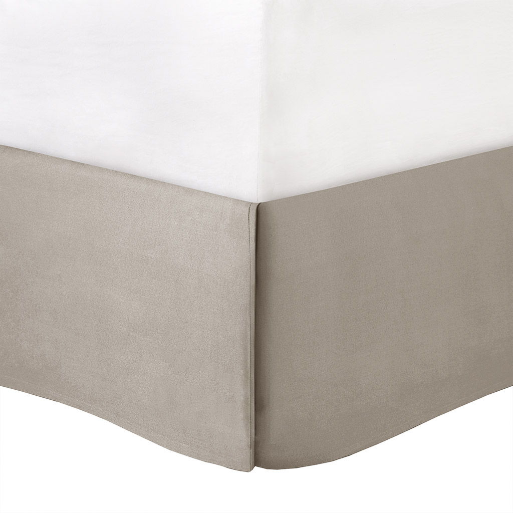 Laurel - Queen 7 Piece Tufted Comforter Set - Taupe