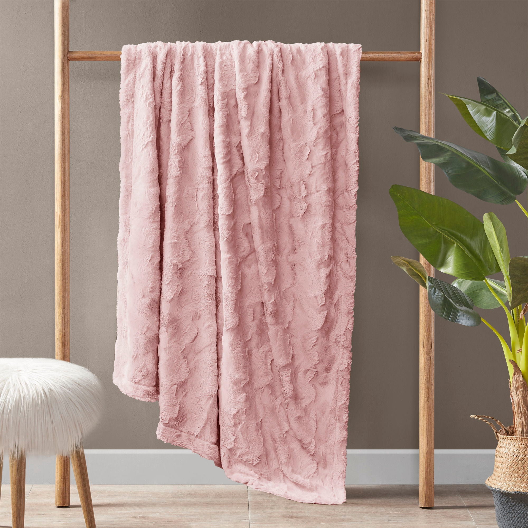 Zuri - 108" x 90" Blanket - Blush / Gray