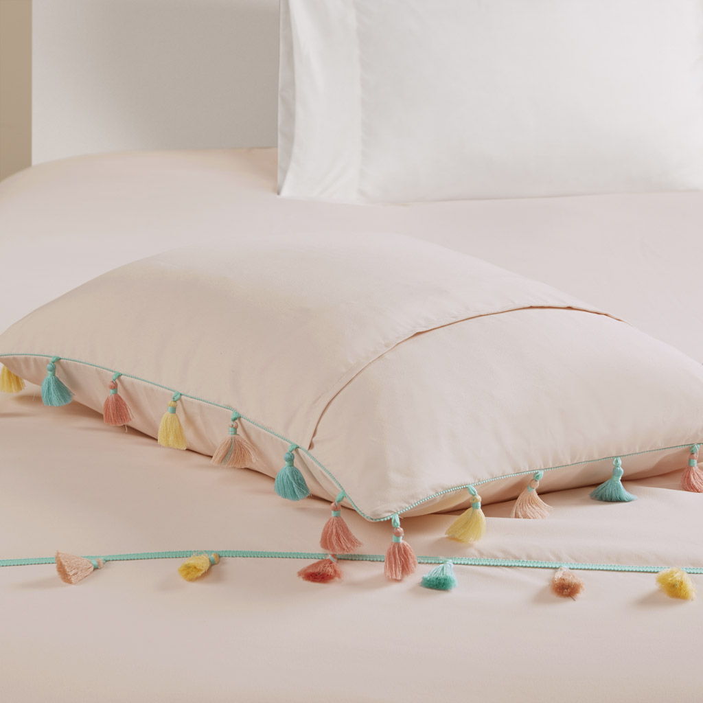 Tessa - Twin Tassel Comforter Set With Heart Shaped Throw Pillow - Blush
